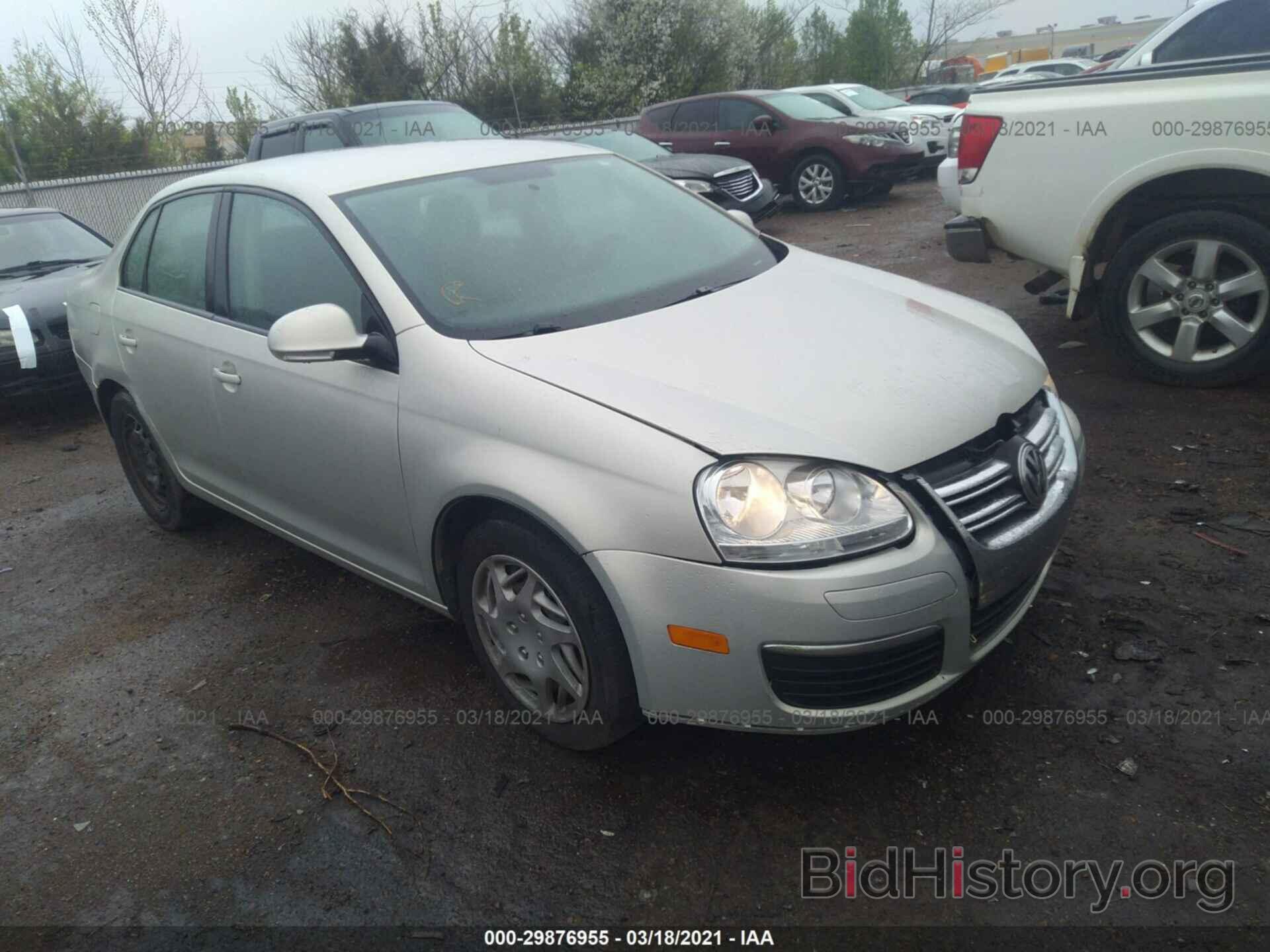 Photo 3VWJX7AJ1AM100989 - VOLKSWAGEN JETTA SEDAN 2010