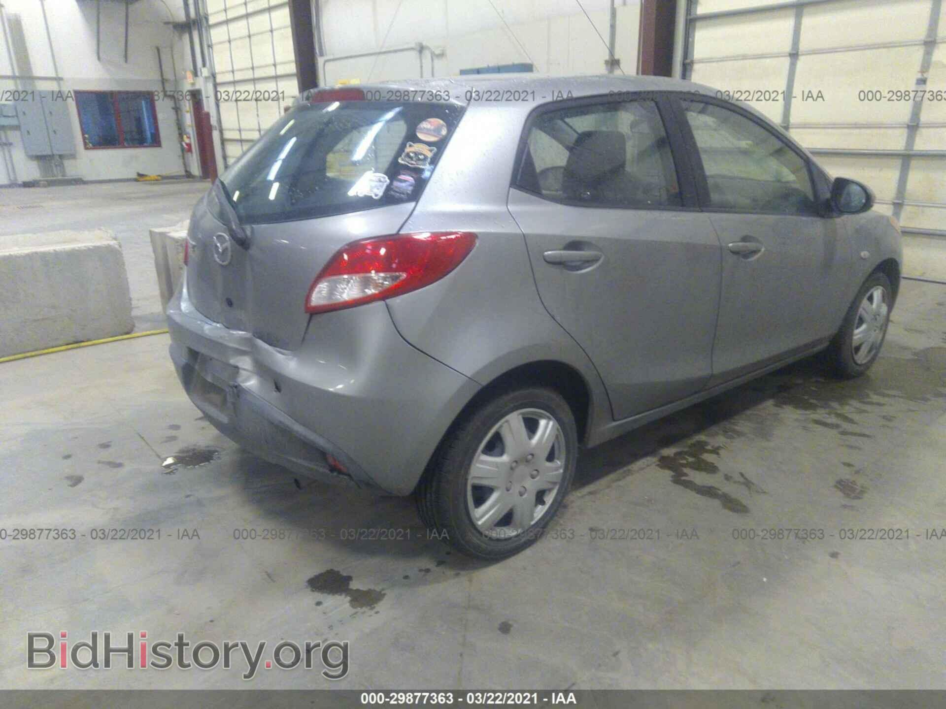 2014 MAZDA MAZDA2 - VIN: JM1DE1KZ8E0176371 - Фото 4