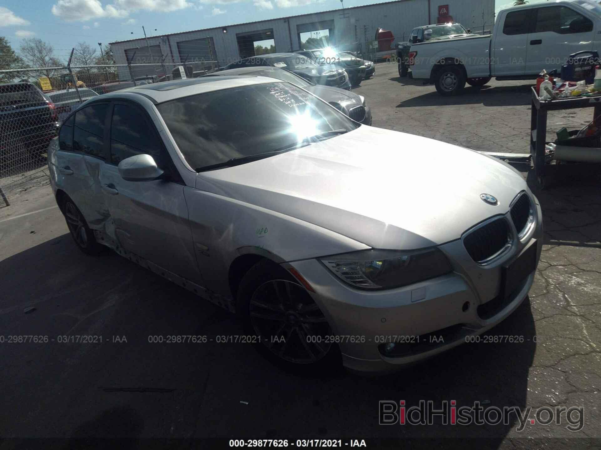 Photo WBAPK5C54AA651945 - BMW 3 SERIES 2010