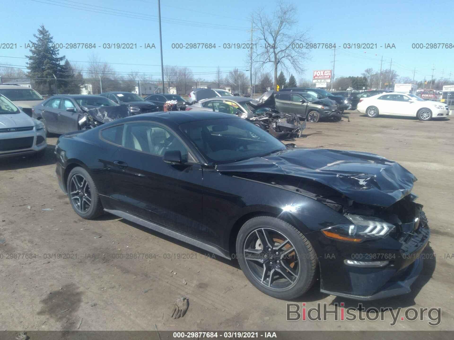 Photo 1FA6P8TH9K5205107 - FORD MUSTANG 2019