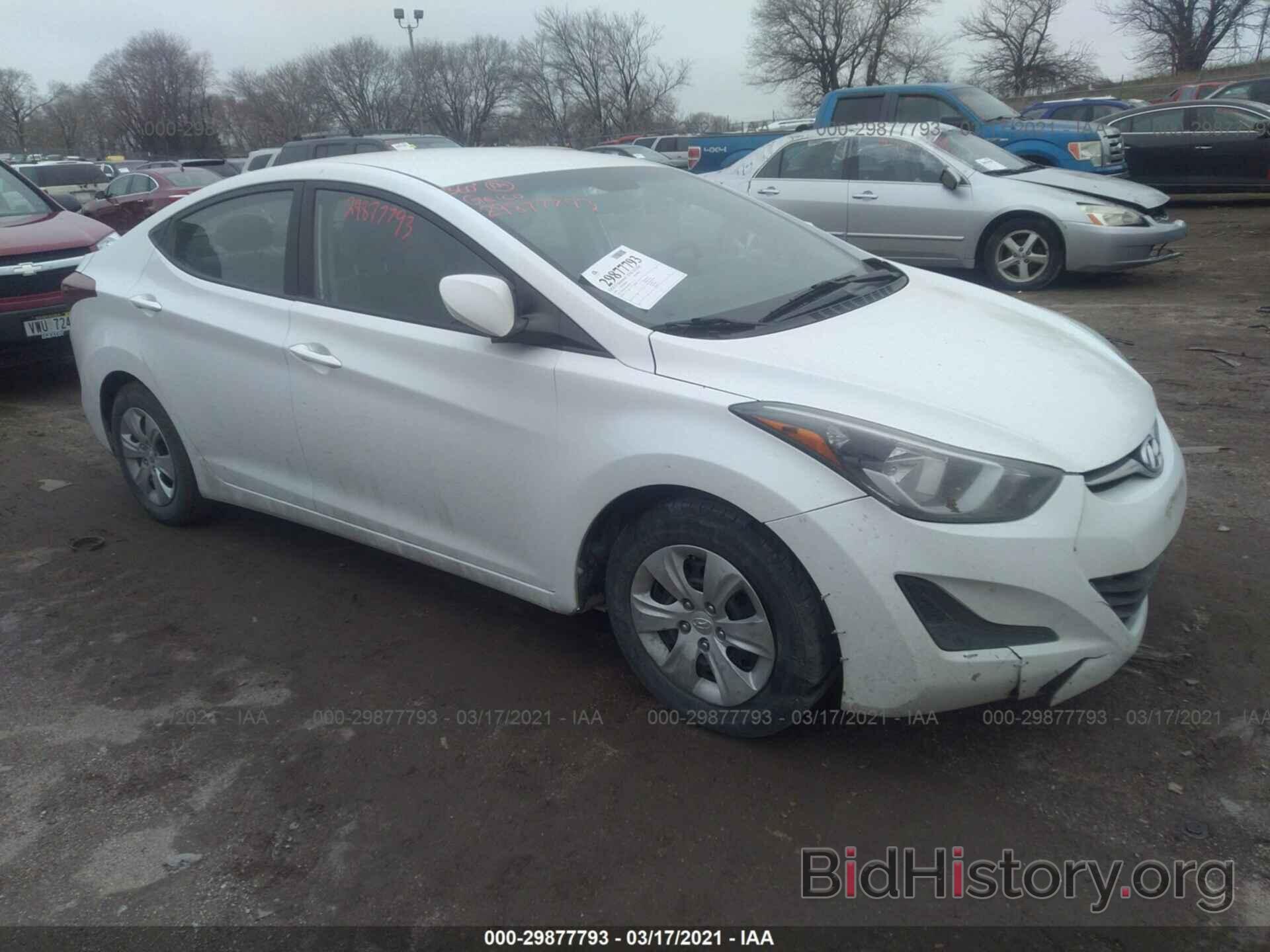 Photo 5NPDH4AE8GH679587 - HYUNDAI ELANTRA 2016