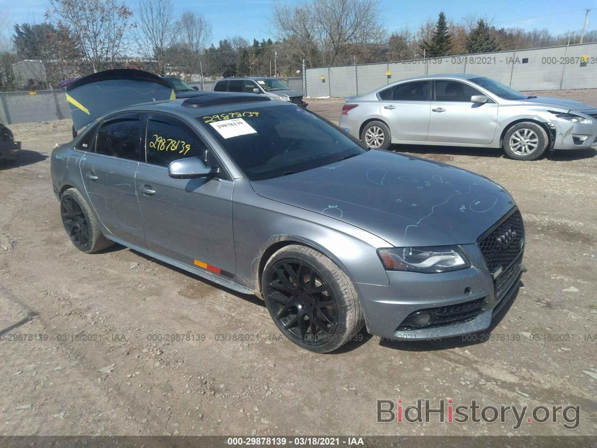 Photo WAUDGAFL7AA083343 - AUDI S4 2010