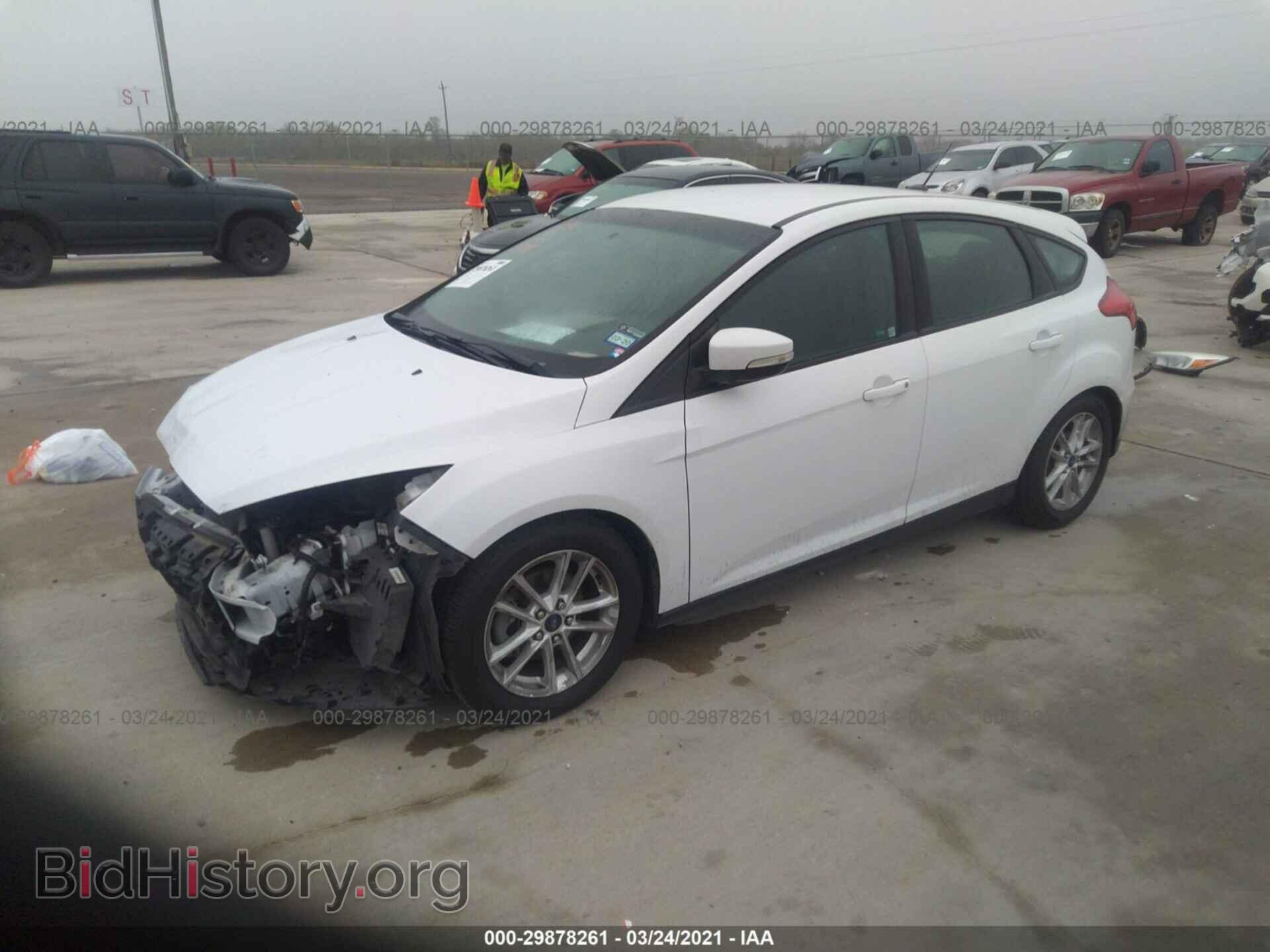 2016 FORD FOCUS - VIN: 1FADP3K28GL244975 - Фото 2