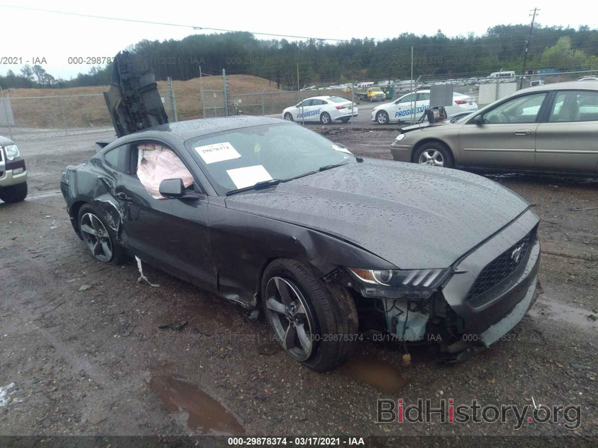 Photo 1FA6P8AM2F5388369 - FORD MUSTANG 2015