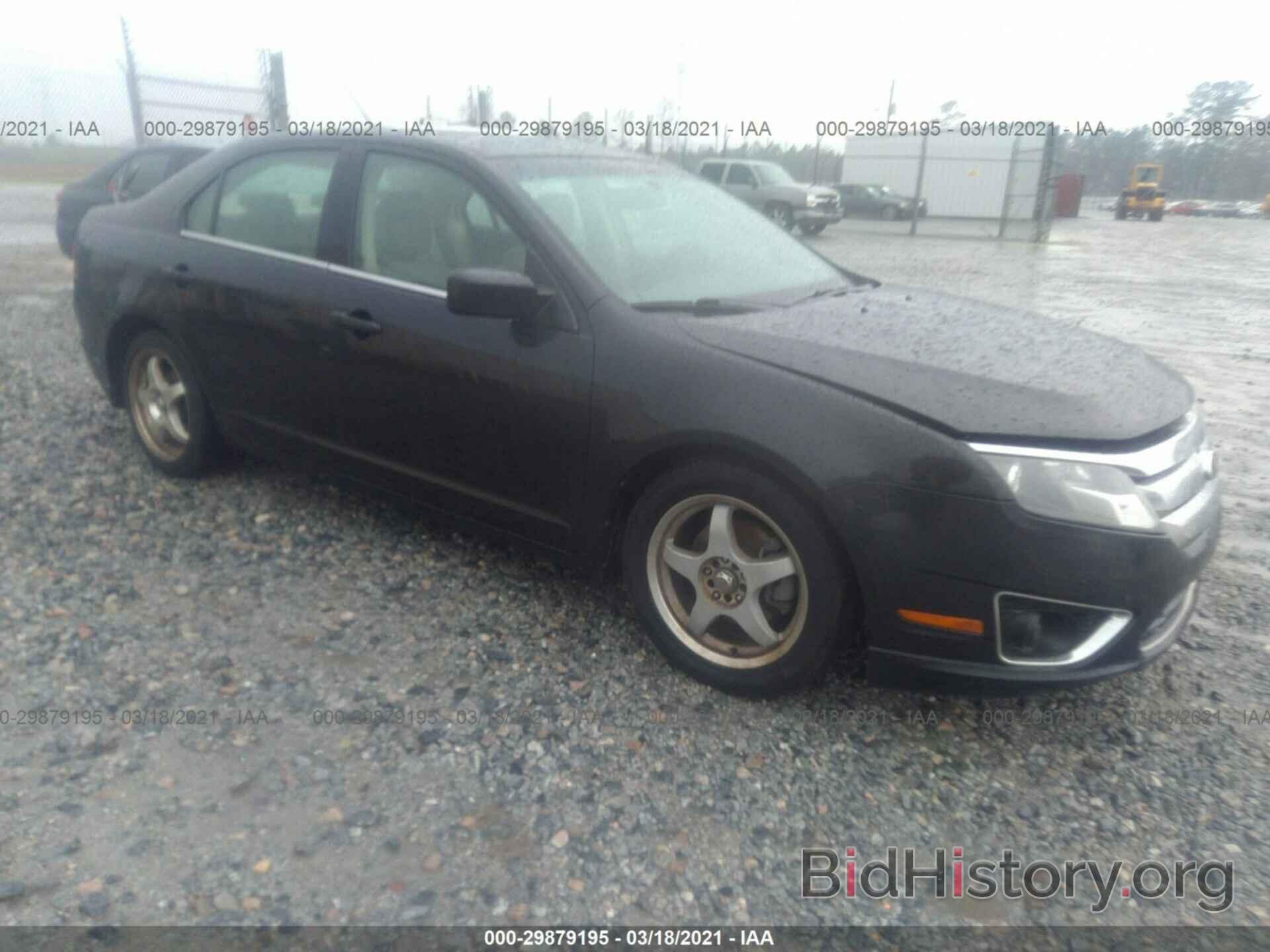 Photo 3FAHP0JA4AR292460 - FORD FUSION 2010