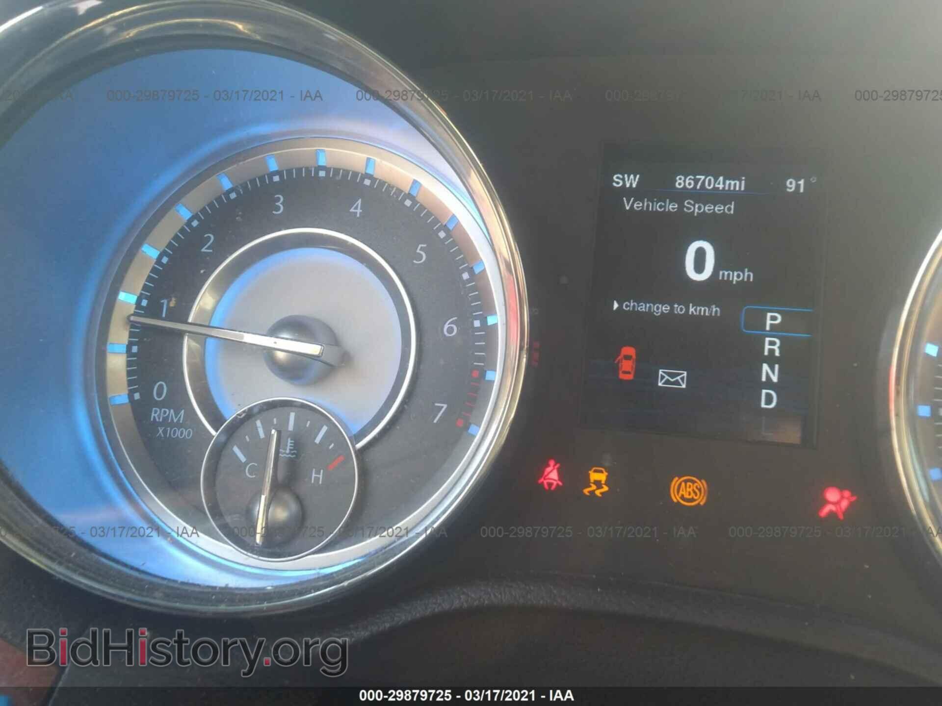 2014 CHRYSLER 300 - VIN: 2C3CCAAG3EH379718 - Фото 7