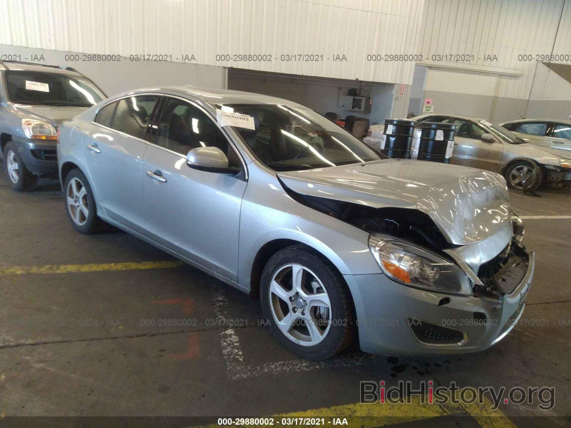 Photo YV1612FH0D2202728 - VOLVO S60 2013