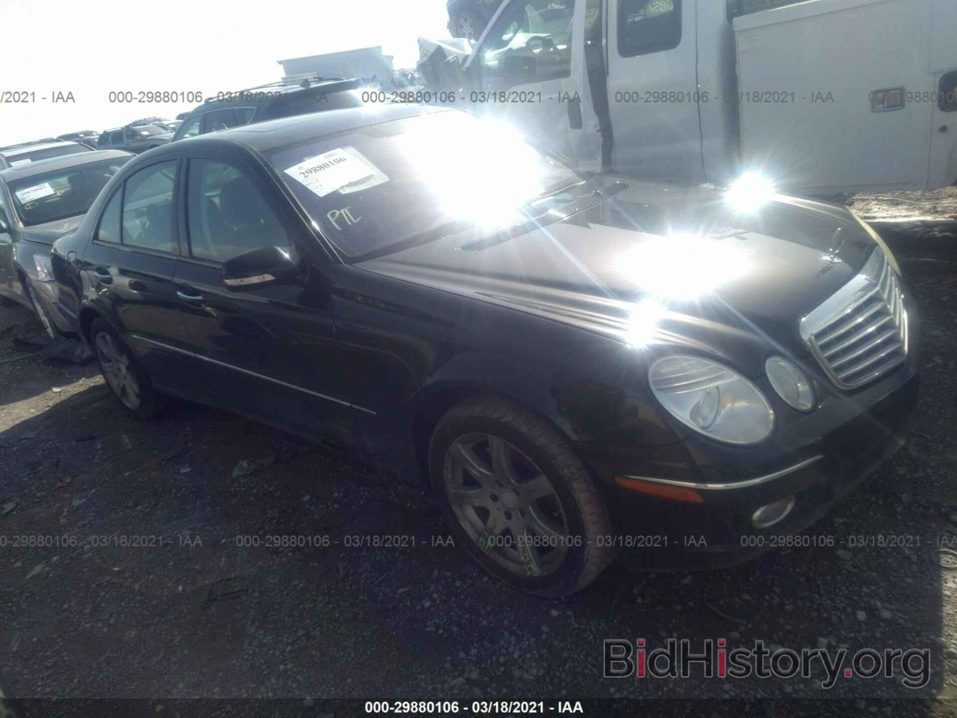 Photo WDBUF87X18B243235 - MERCEDES-BENZ E-CLASS 2008