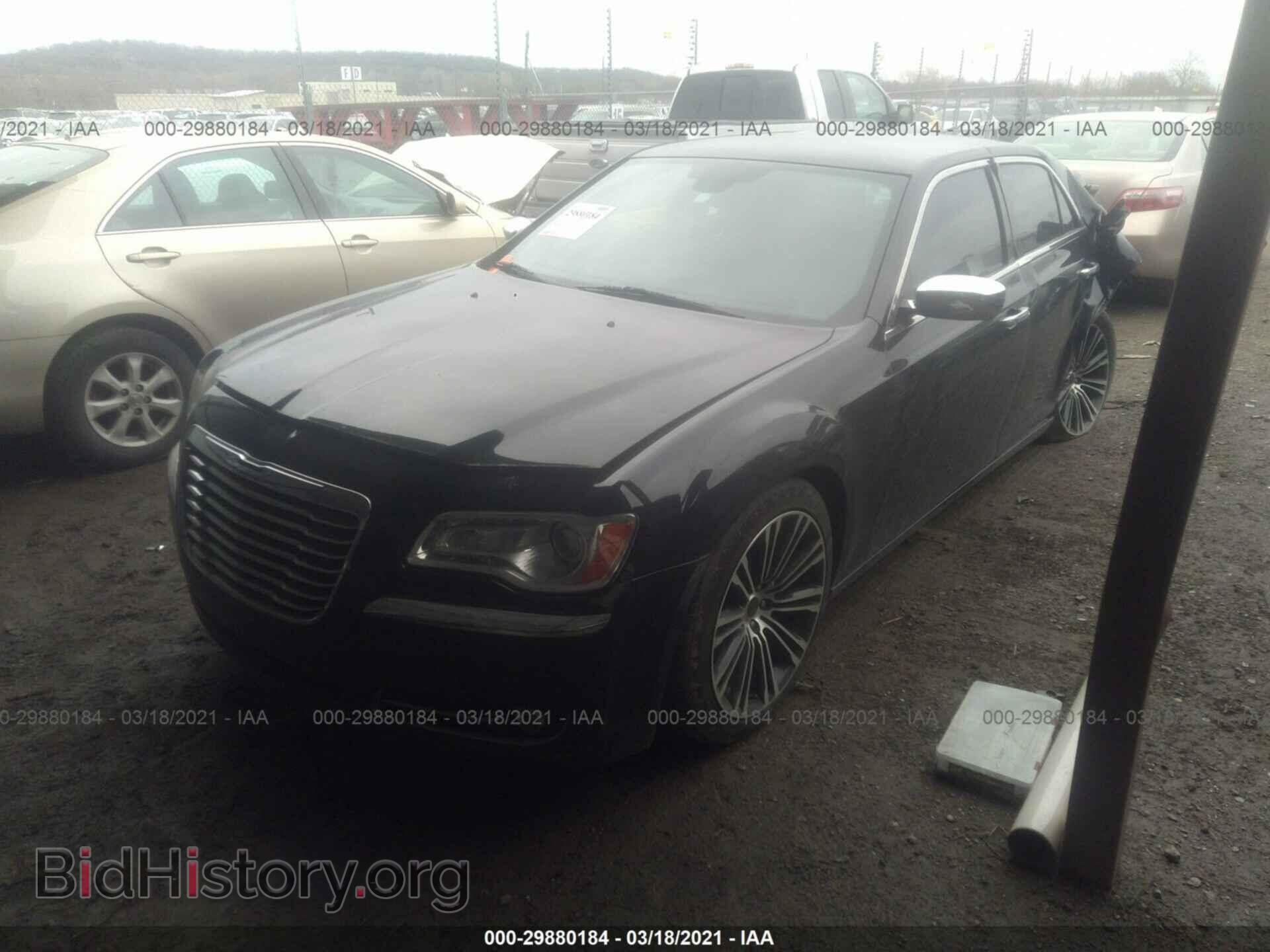 2012 CHRYSLER 300 - VIN: 2C3CCAET4CH264811 - Photo 2