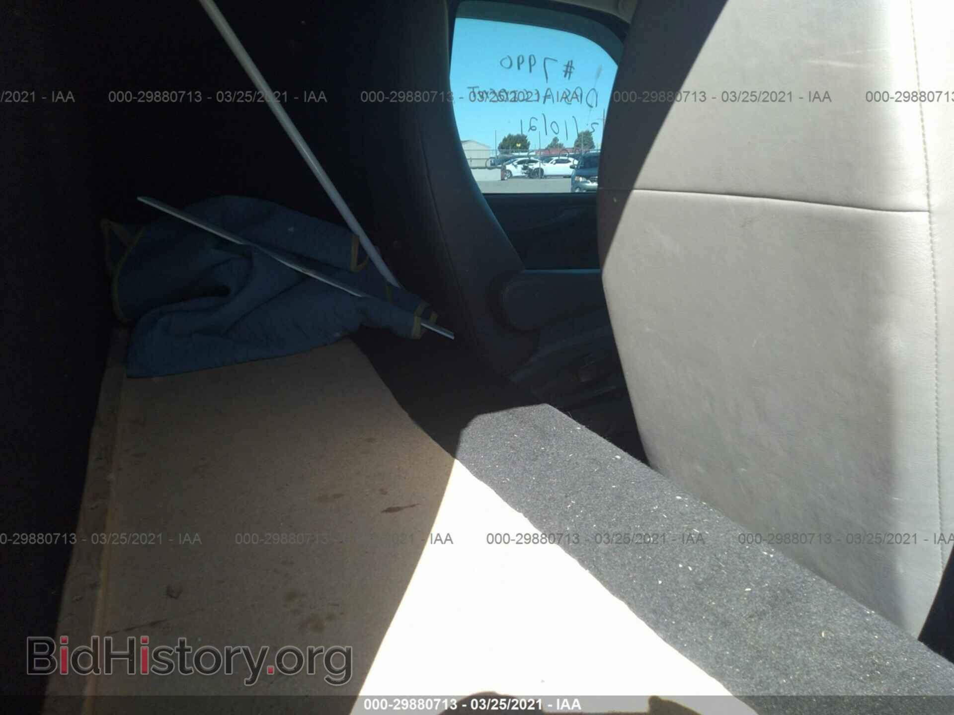 2014 CHEVROLET EXPRESS CARGO VAN - VIN: 1GCSGAF48E1176557 - Фото 4