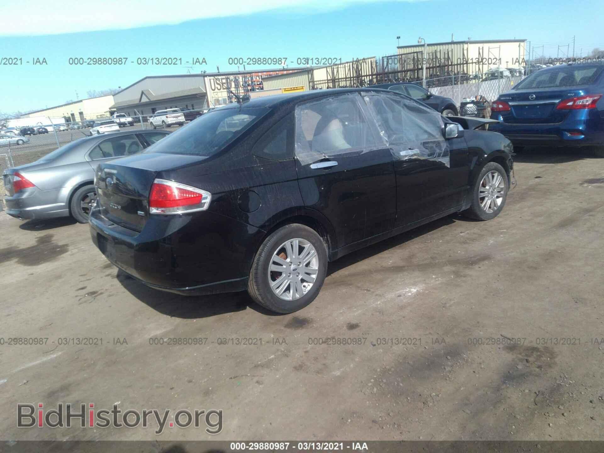 2011 FORD FOCUS - VIN: 1FAHP3HNXBW202060 - Photo 4