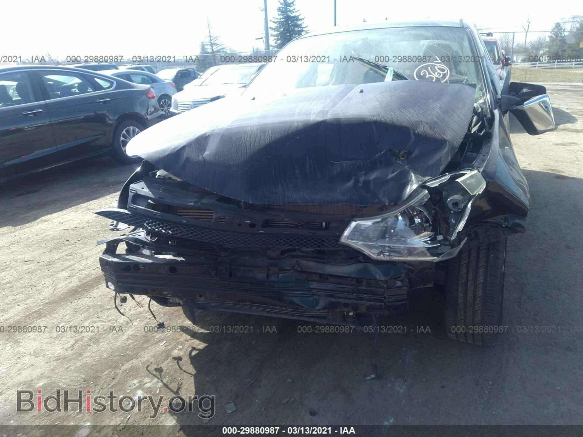 2011 FORD FOCUS - VIN: 1FAHP3HNXBW202060 - Photo 6