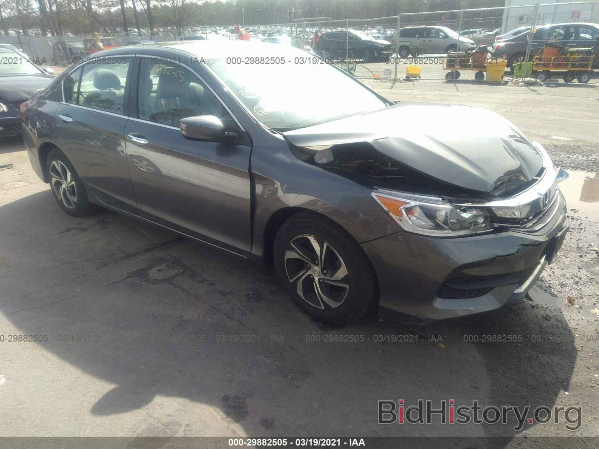 Photo 1HGCR2F30HA307935 - HONDA ACCORD SEDAN 2017