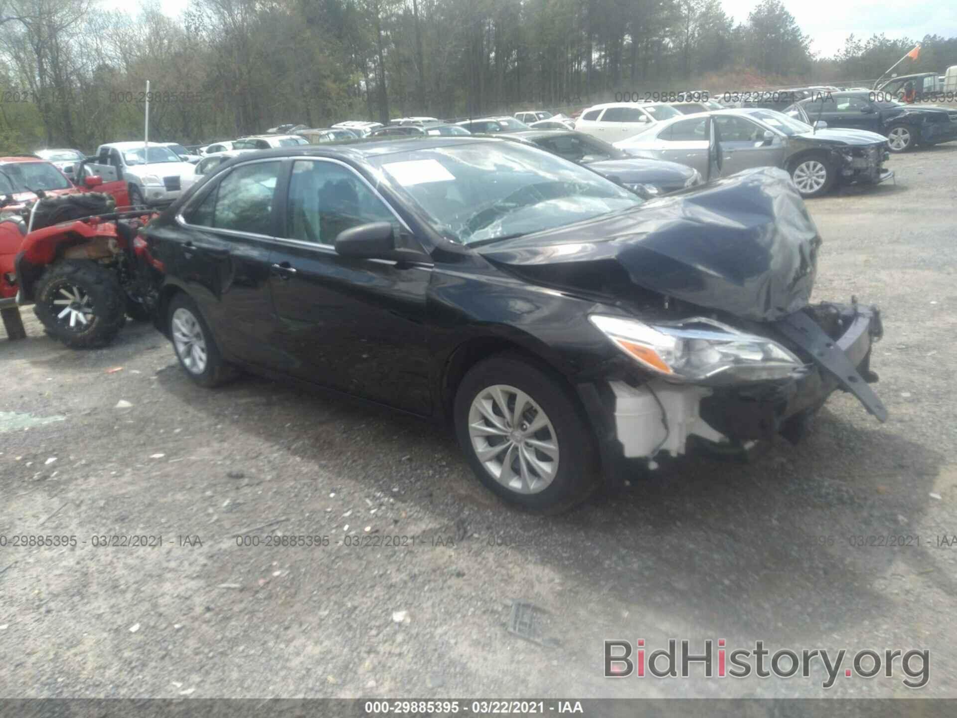 Photo 4T4BF1FK4FR515799 - TOYOTA CAMRY 2015