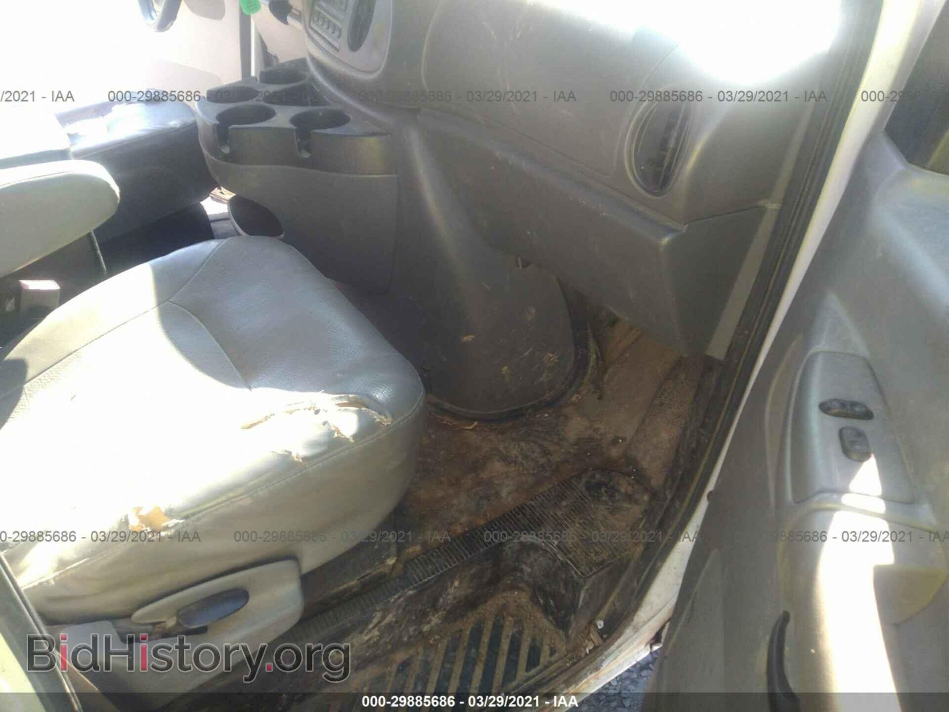 2008 FORD ECONOLINE CARGO VAN - VIN: 1FTNE24L98DA85237 - Фото 5