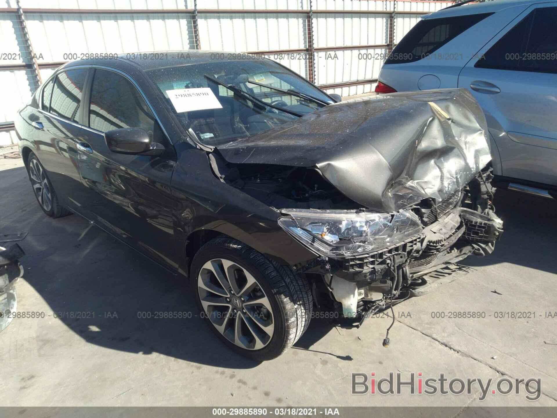 Photo 1HGCR2F5XDA226310 - HONDA ACCORD SDN 2013