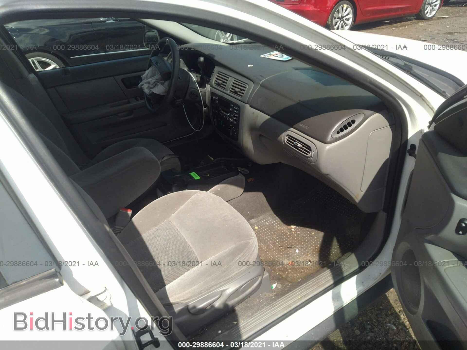 2006 FORD TAURUS - VIN: 1FAFP53U76A124440 - Фото 5