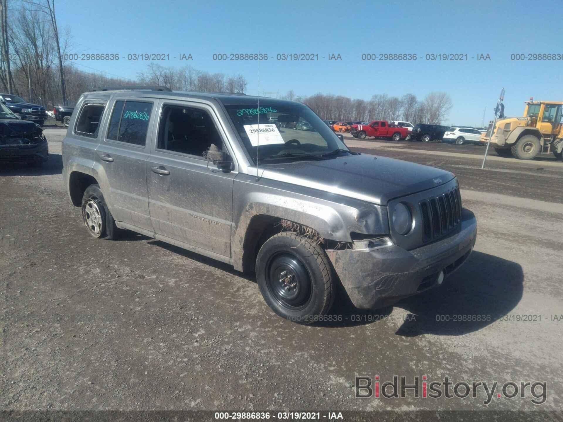 Photo 1C4NJRBB3CD593839 - JEEP PATRIOT 2012