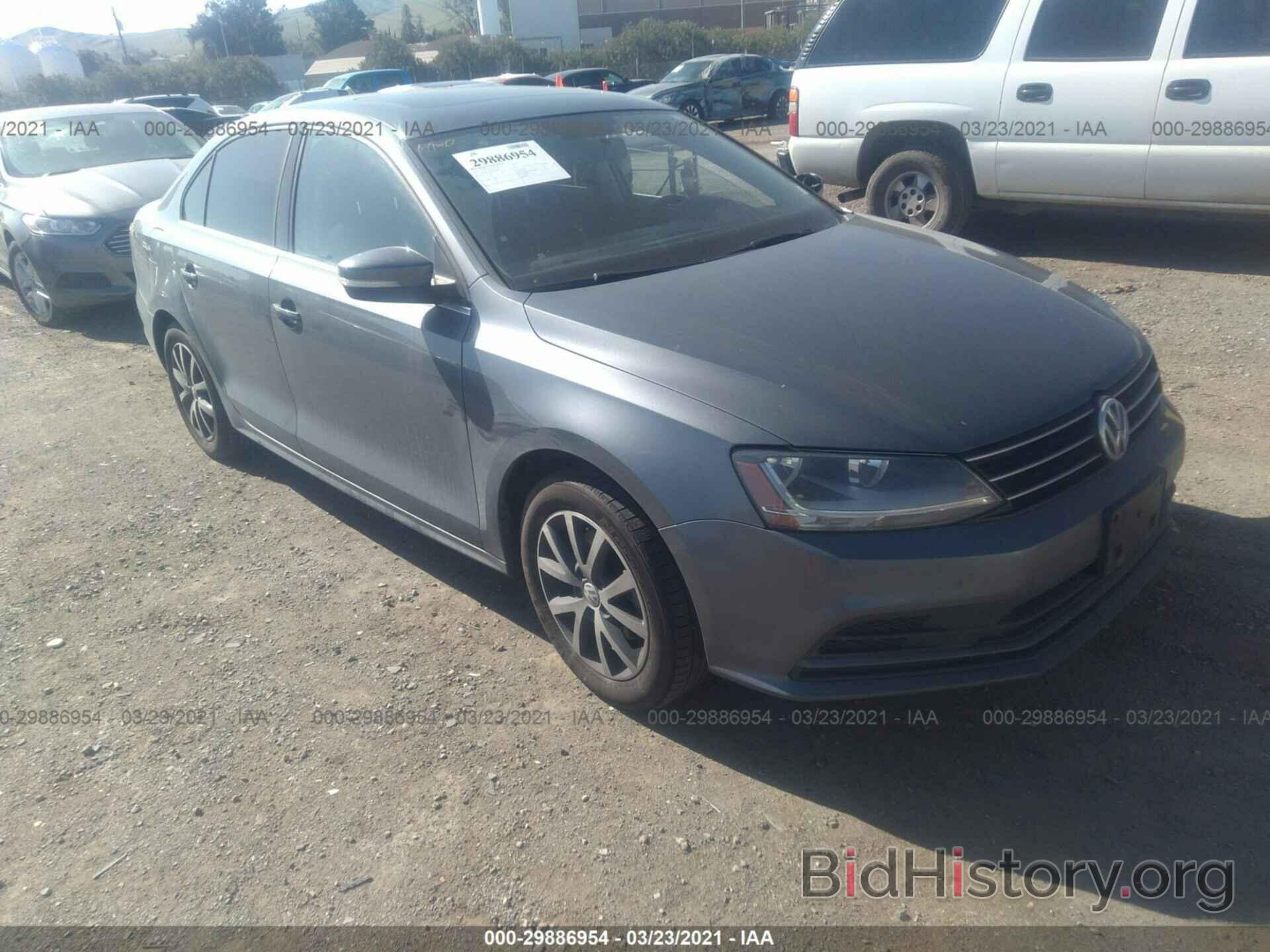 Photo 3VWDB7AJ3HM380940 - VOLKSWAGEN JETTA 2017