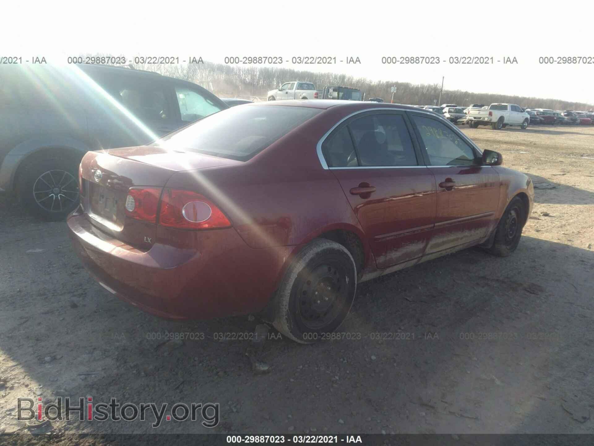 2007 KIA OPTIMA - VIN: KNAGE123975135520 - Фото 4
