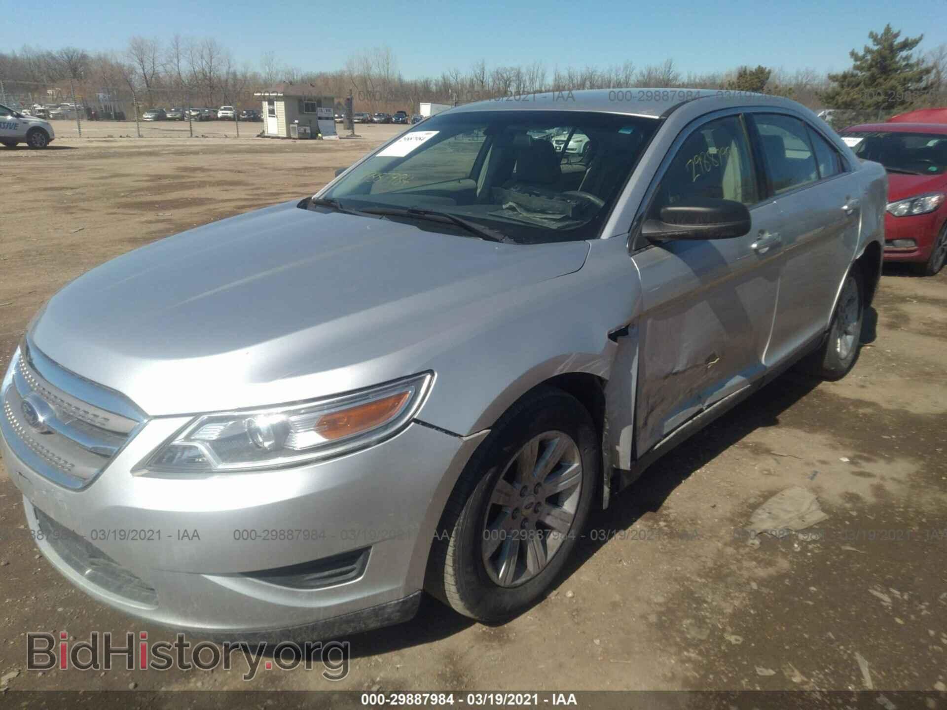 2011 FORD TAURUS - VIN: 1FAHP2DW0BG185949 - Photo 2
