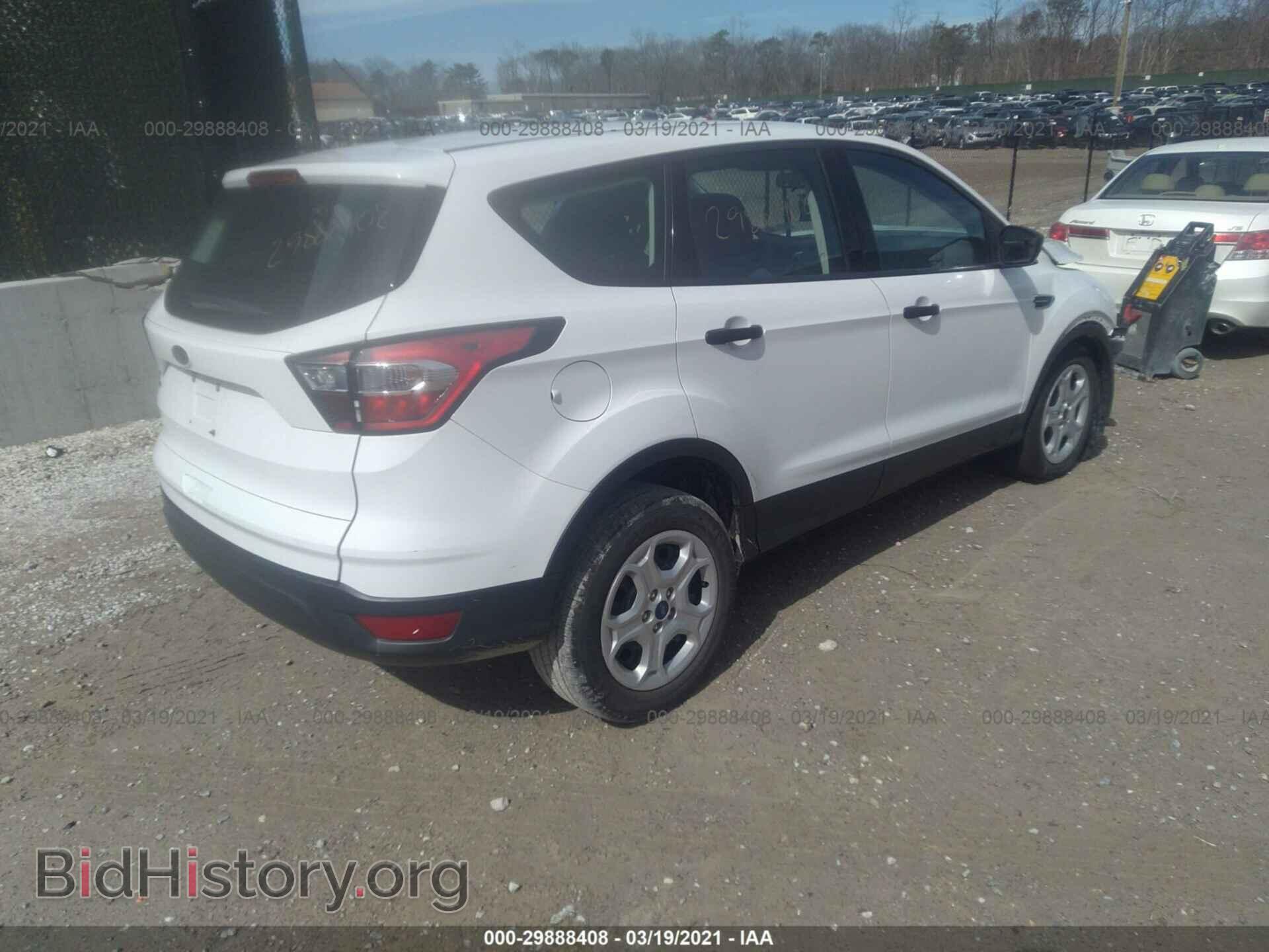 2017 FORD ESCAPE - VIN: 1FMCU0F77HUF00372 - Фото 4