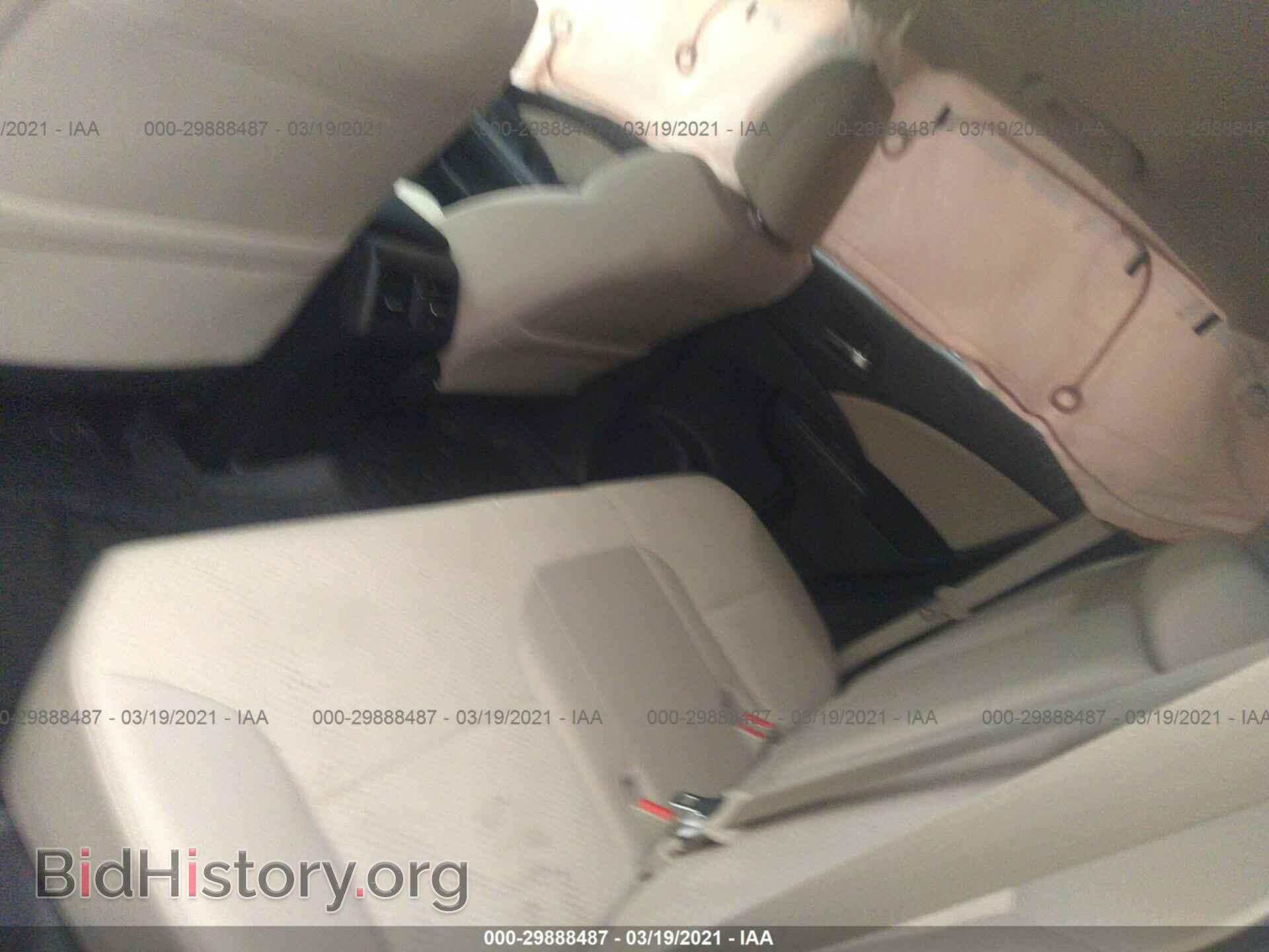 2016 HONDA CR-V - VIN: 5J6RM4H56GL133934 - Фото 8