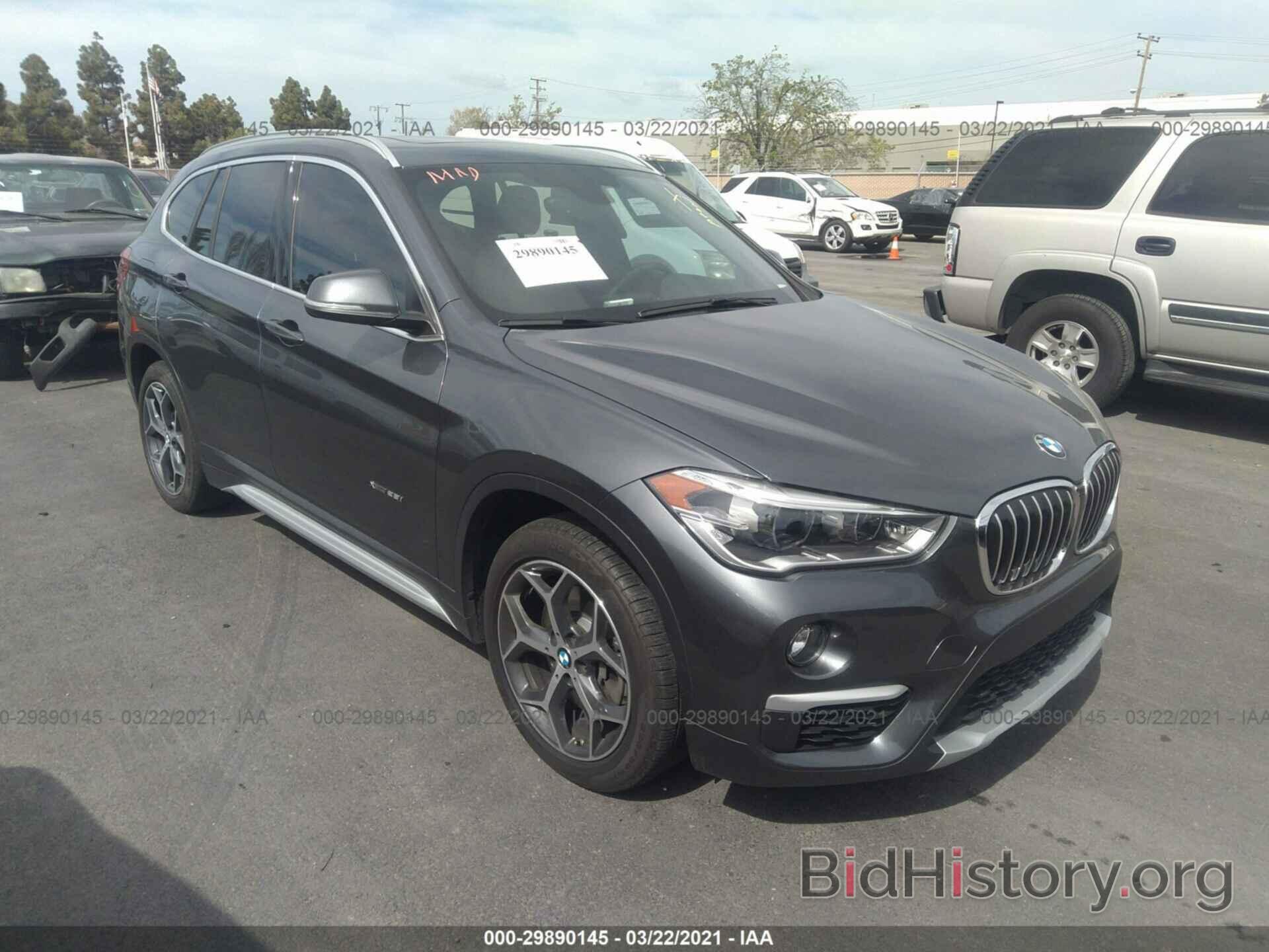 Photo WBXHT3C30J5F88364 - BMW X1 2018