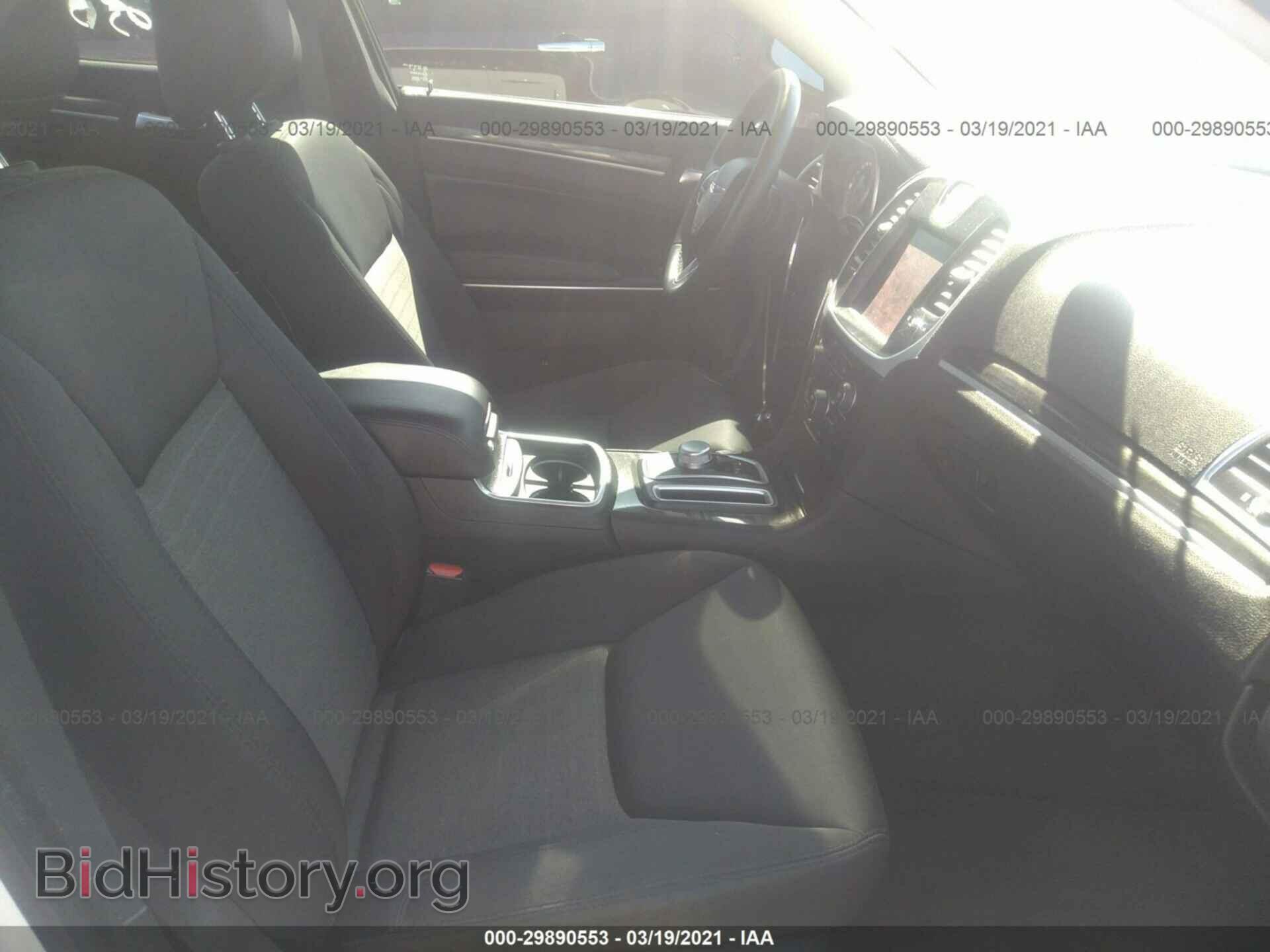 2018 CHRYSLER 300 - VIN: 2C3CCAAG3JH264658 - Фото 5