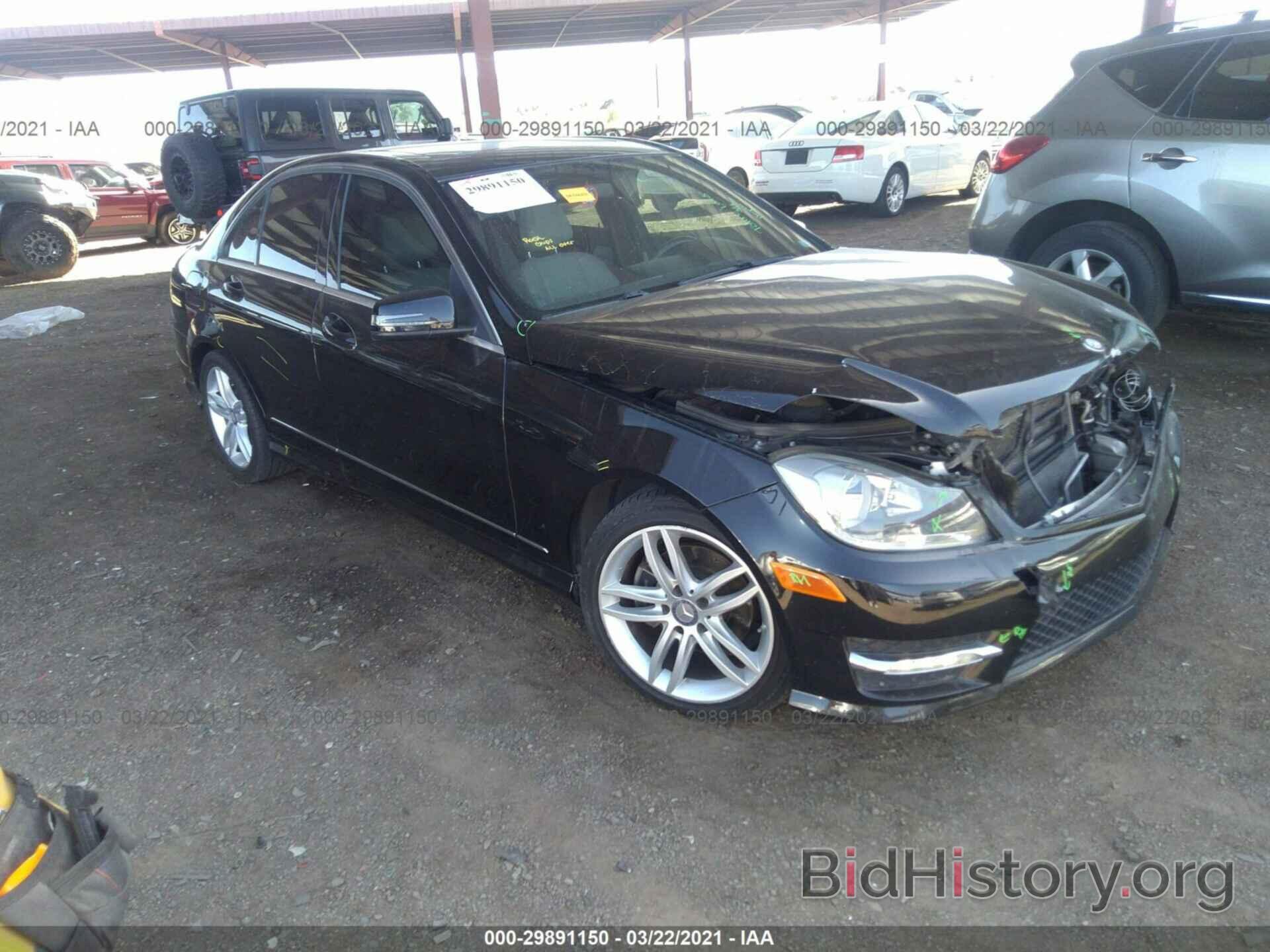 Фотография WDDGF4HB3DA836725 - MERCEDES-BENZ C-CLASS 2013