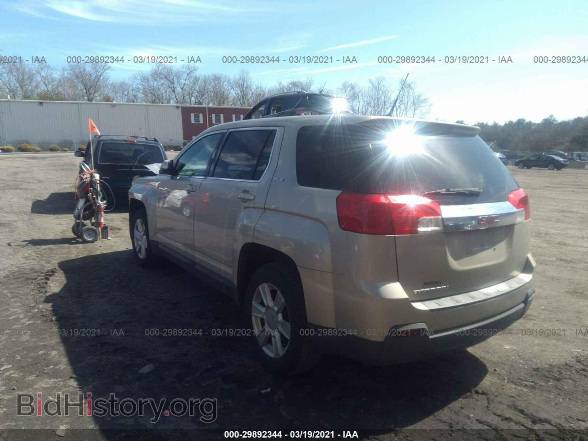 2011 GMC TERRAIN - VIN: 2CTALMEC9B6379746 - Photo 3