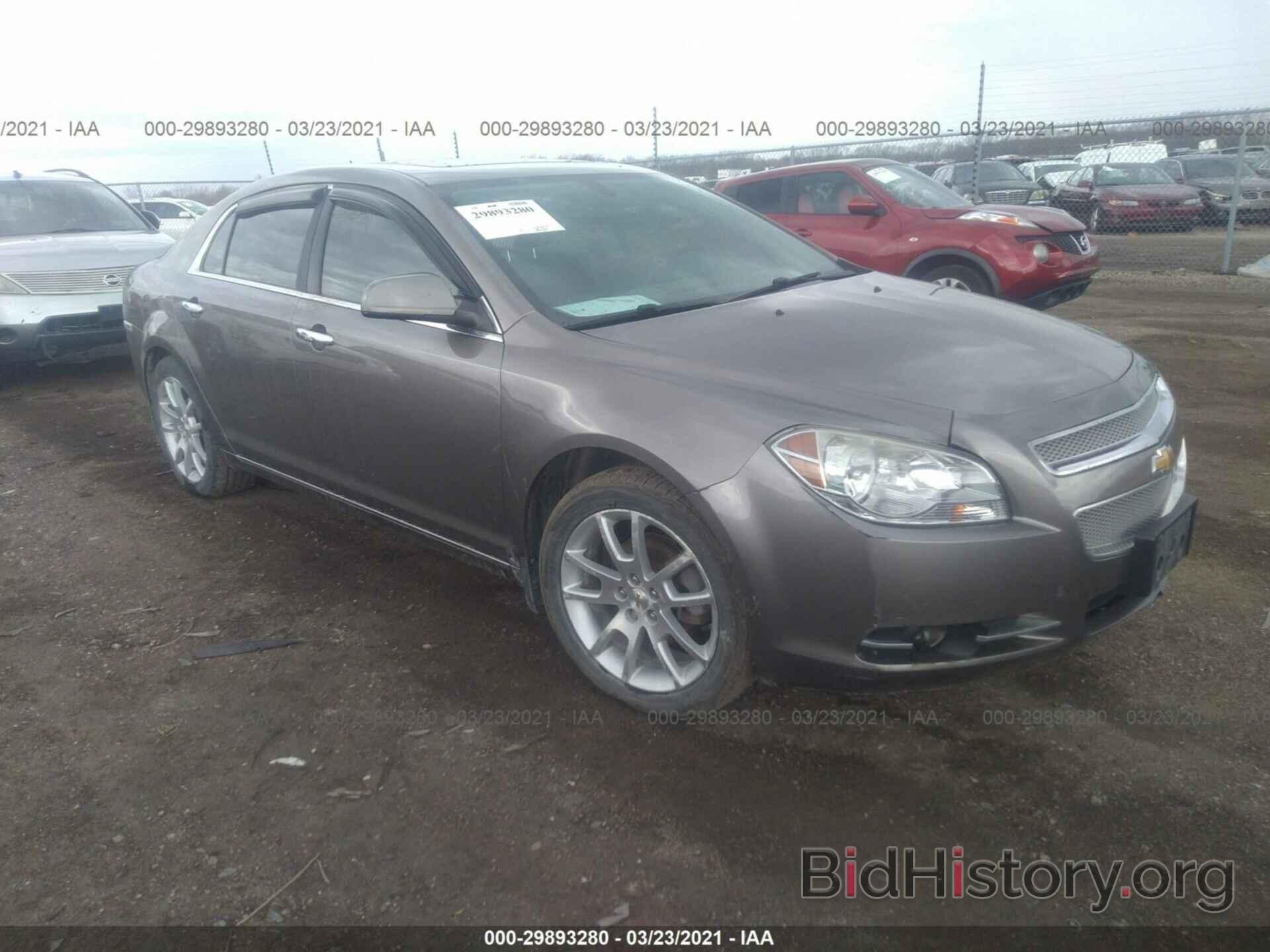 Photo 1G1ZE5E71AF137810 - CHEVROLET MALIBU 2010