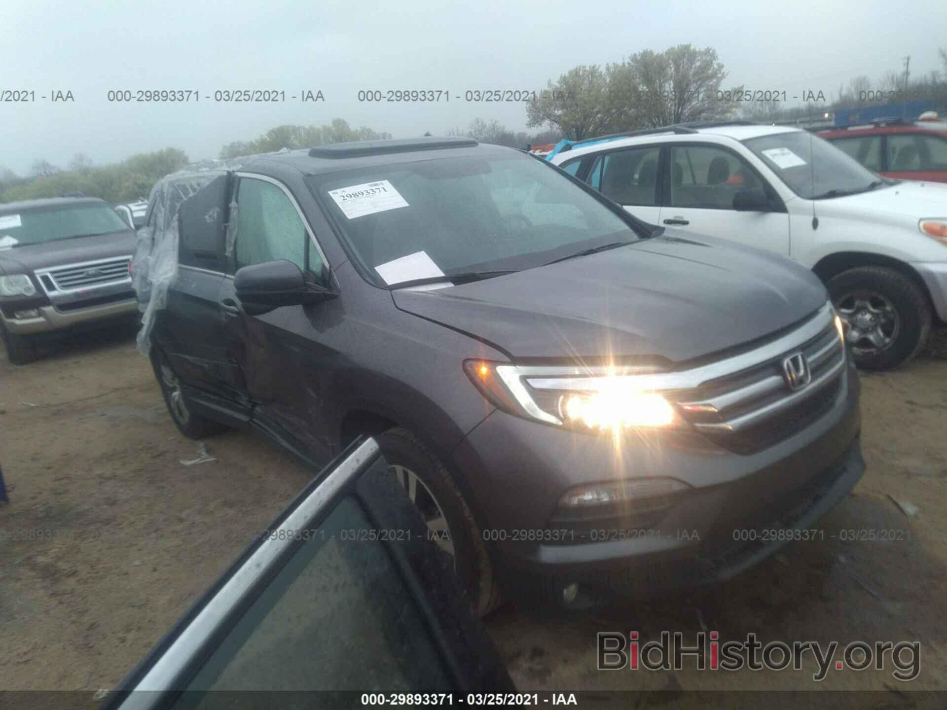 Photo 5FNYF5H5XGB017057 - HONDA PILOT 2016