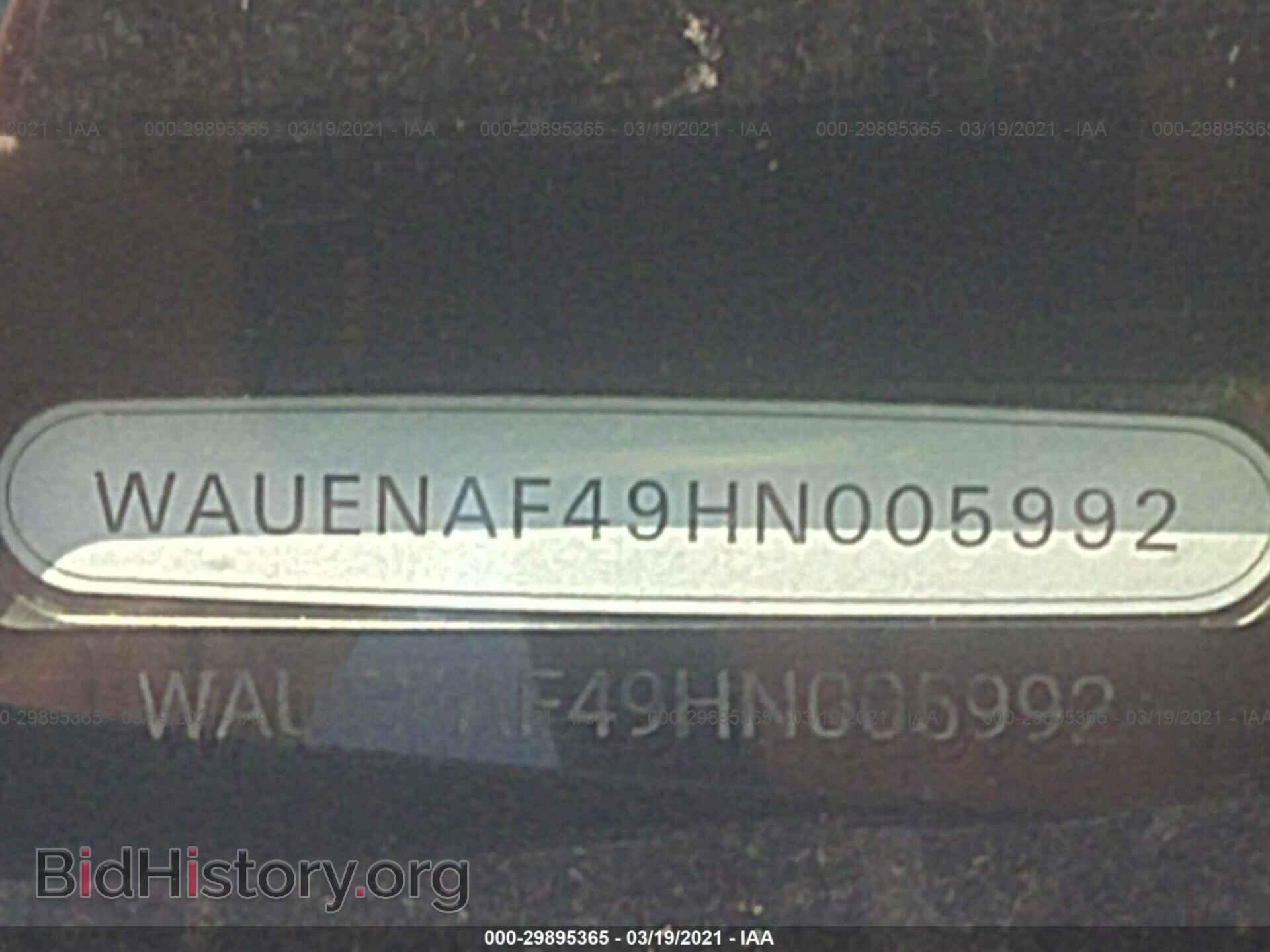 2017 AUDI A4 - VIN: WAUENAF49HN005992 - Фото 9