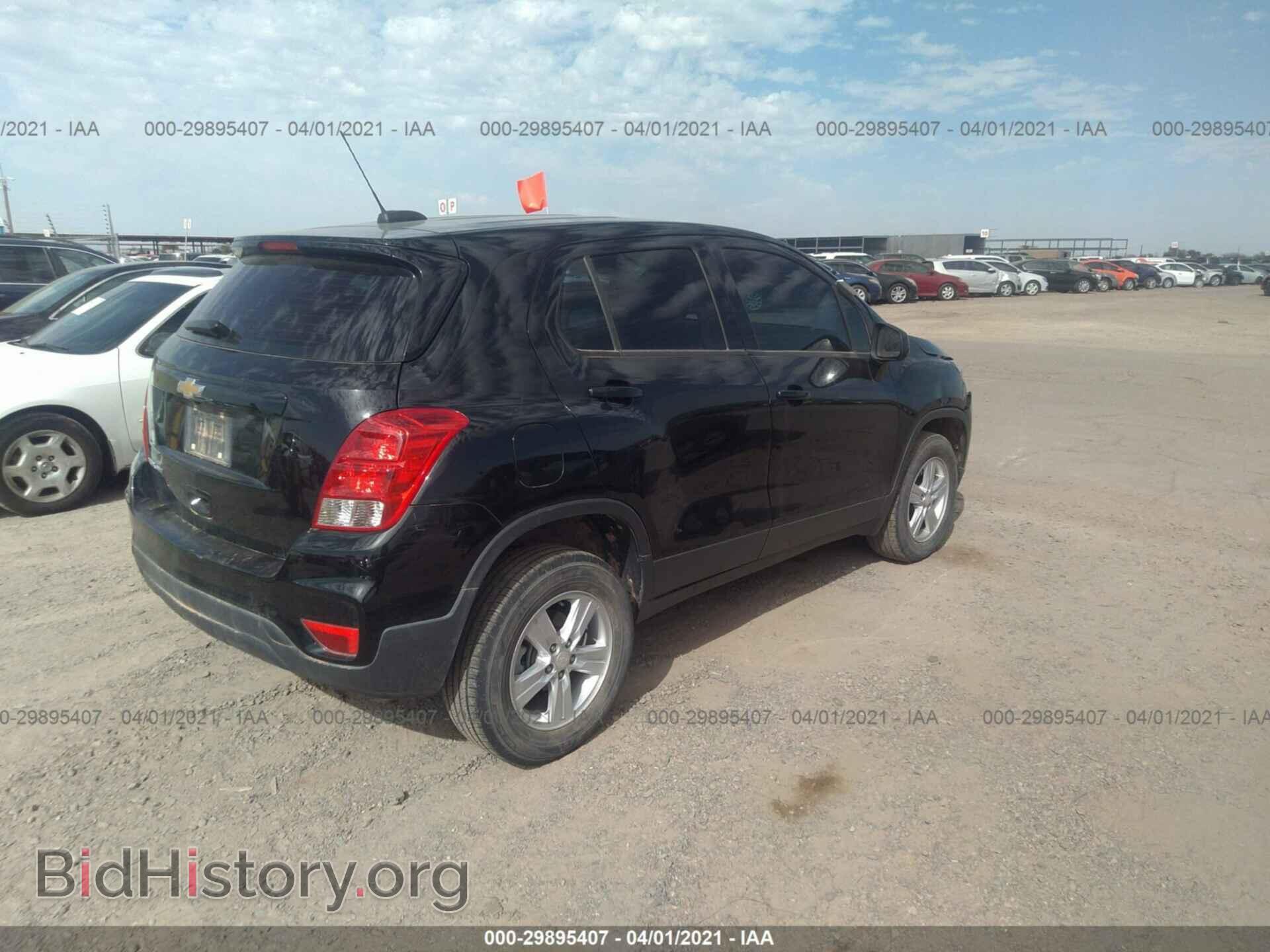 2018 CHEVROLET TRAX - VIN: 3GNCJNSB7JL205106 - Фото 4