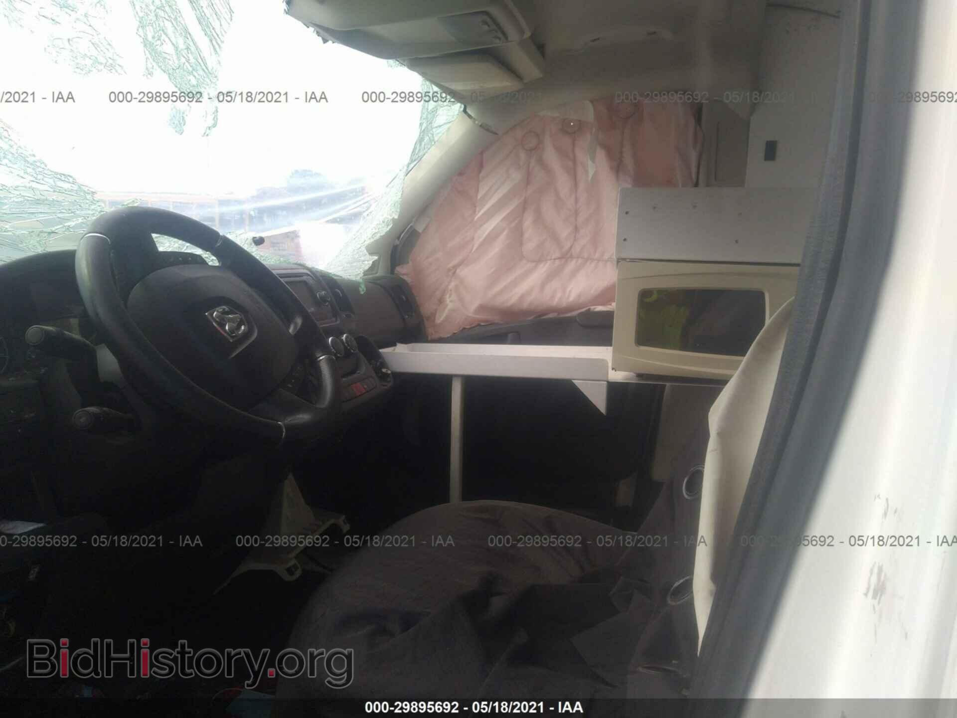 2015 RAM PROMASTER - VIN: 3C6URVJG2FE514357 - Фото 5