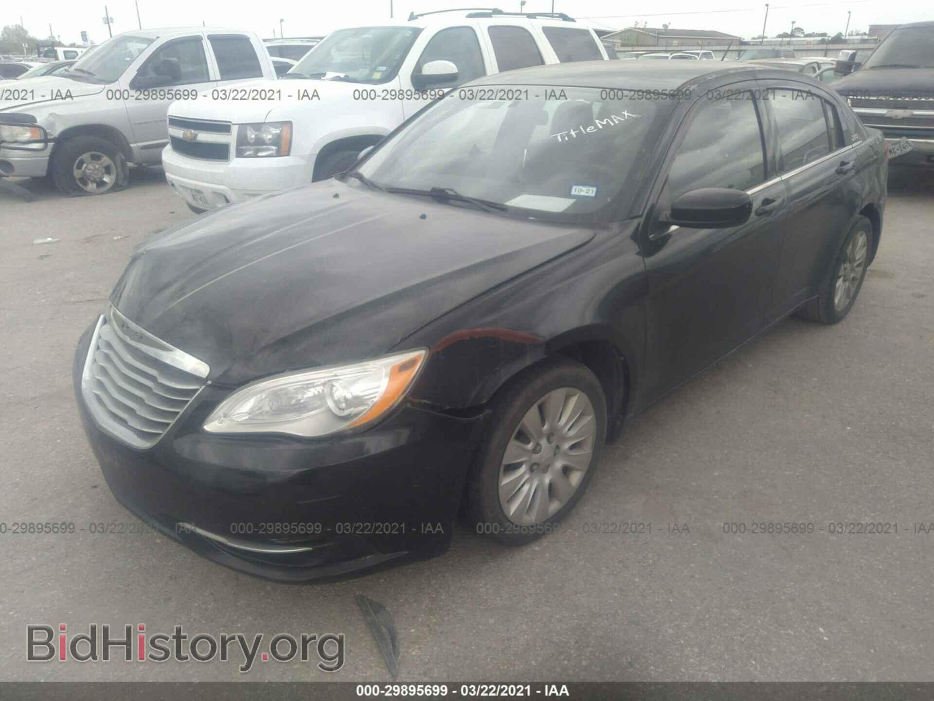 2013 CHRYSLER 200 - VIN: 1C3CCBAB4DN641147 - Photo 2