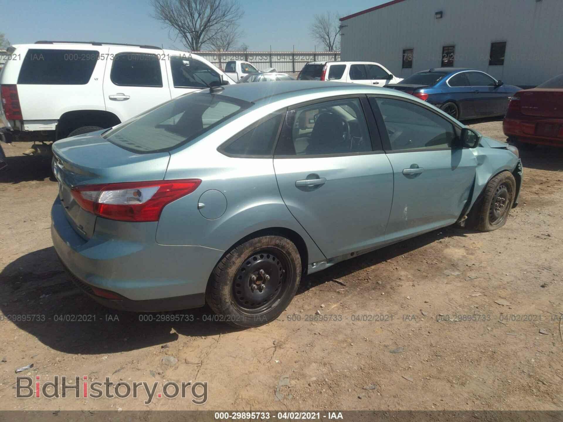 2012 FORD FOCUS - VIN: 1FAHP3F23CL444152 - Photo 4