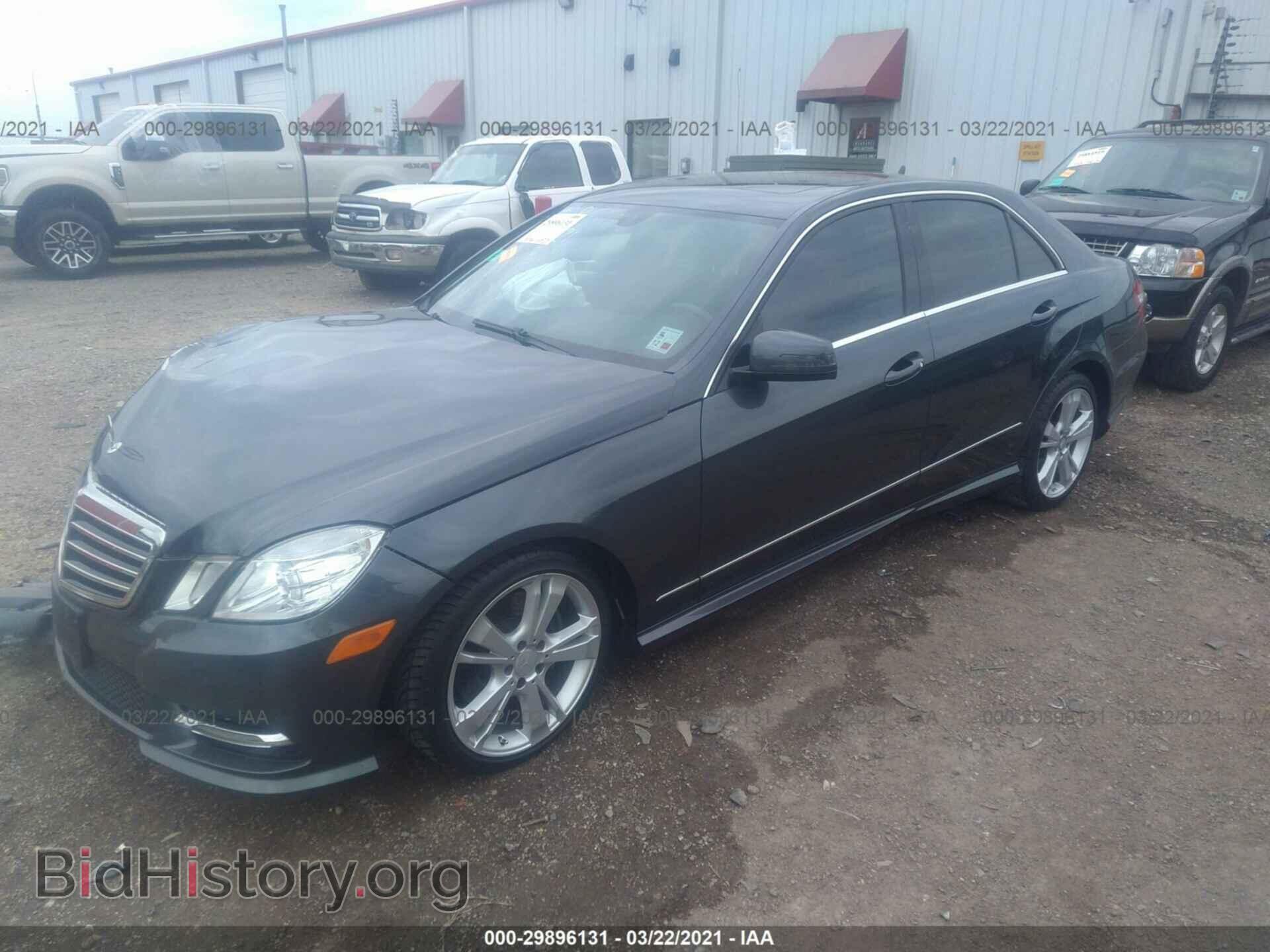 2013 MERCEDES-BENZ E-CLASS - VIN: WDDHF5KB7DA707437 - Фото 2