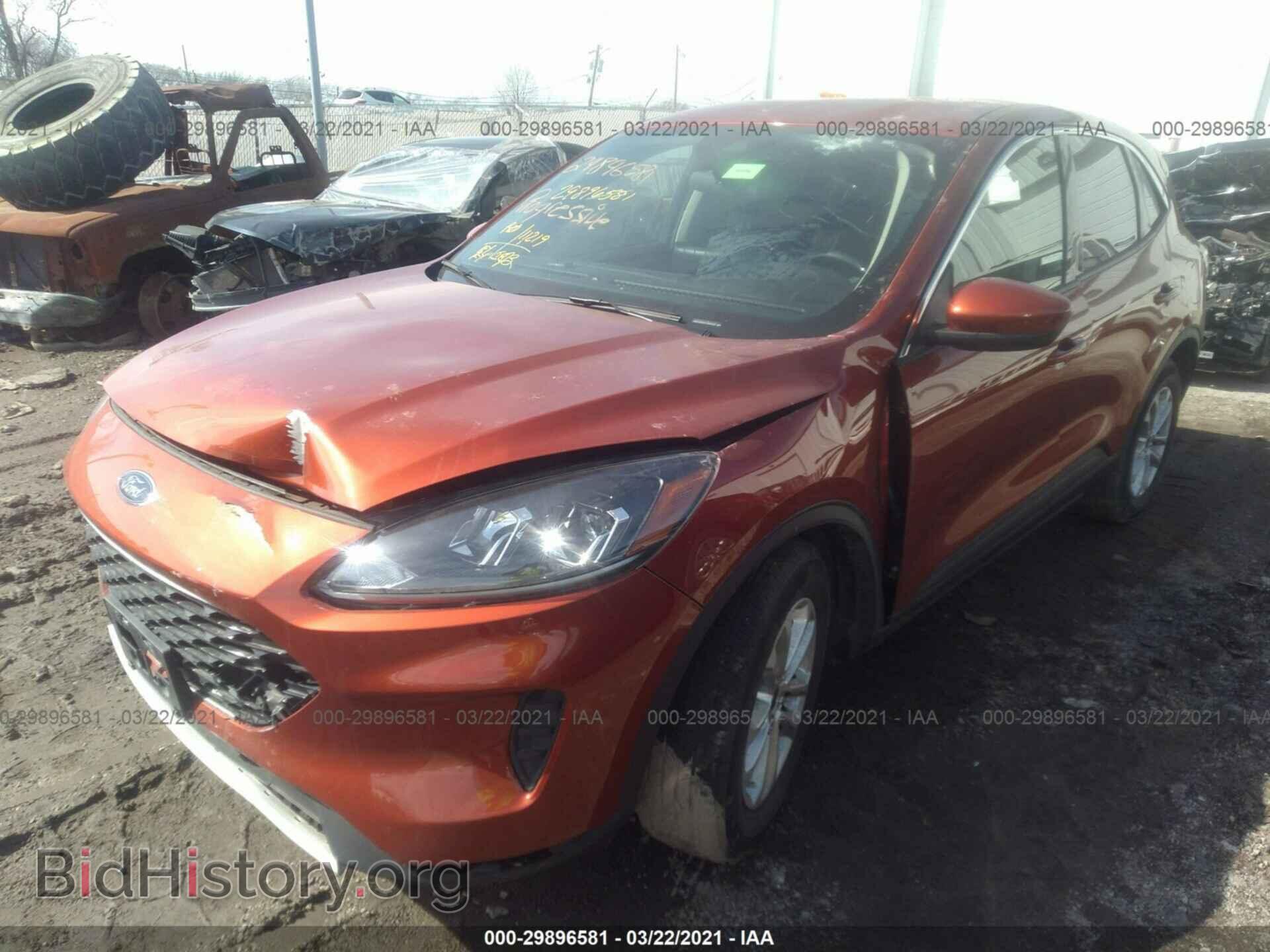 2020 FORD ESCAPE - VIN: 1FMCU0G67LUA25742 - Photo 2