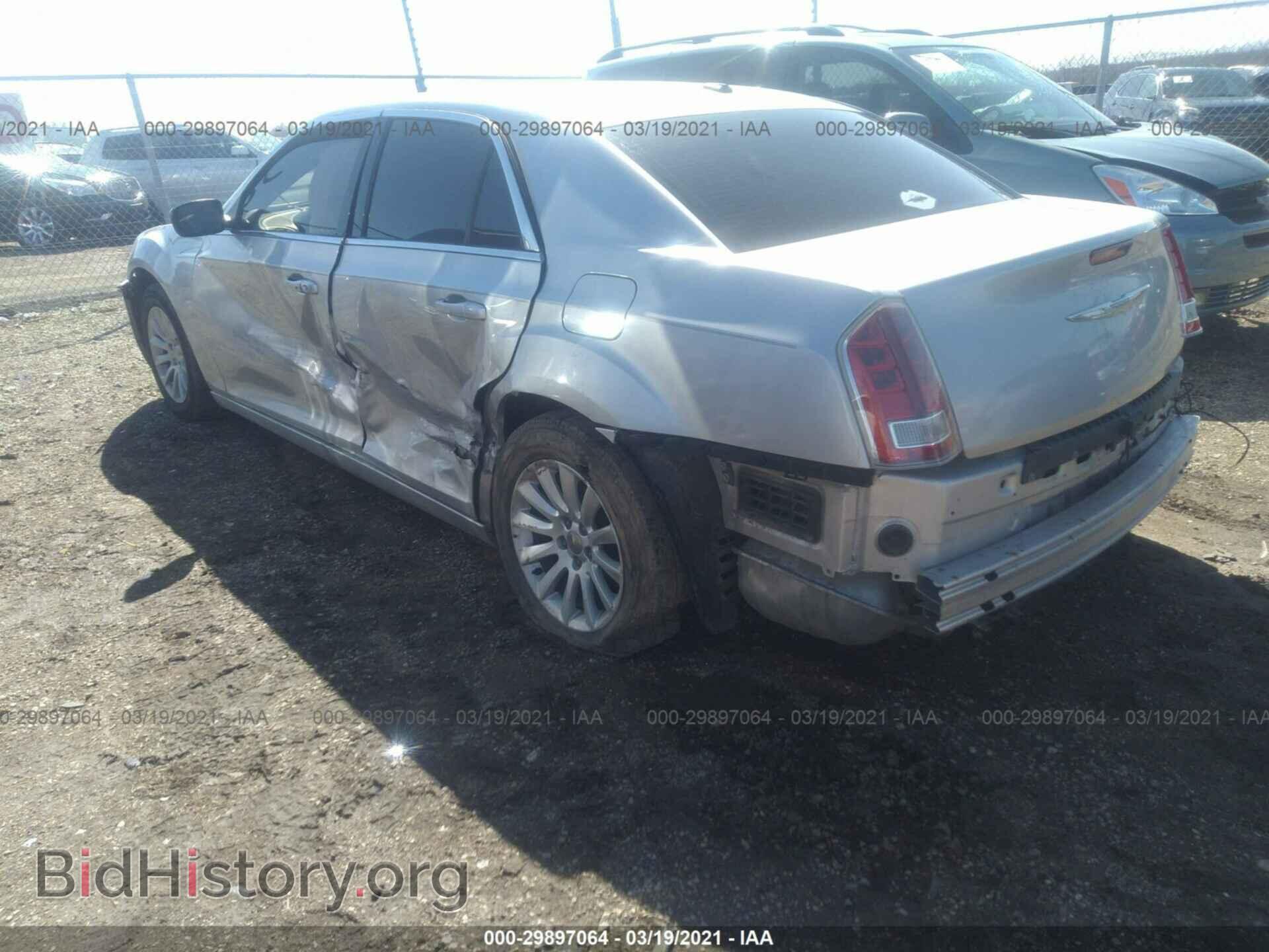 2012 CHRYSLER 300 - VIN: 2C3CCAAG3CH104671 - Photo 3