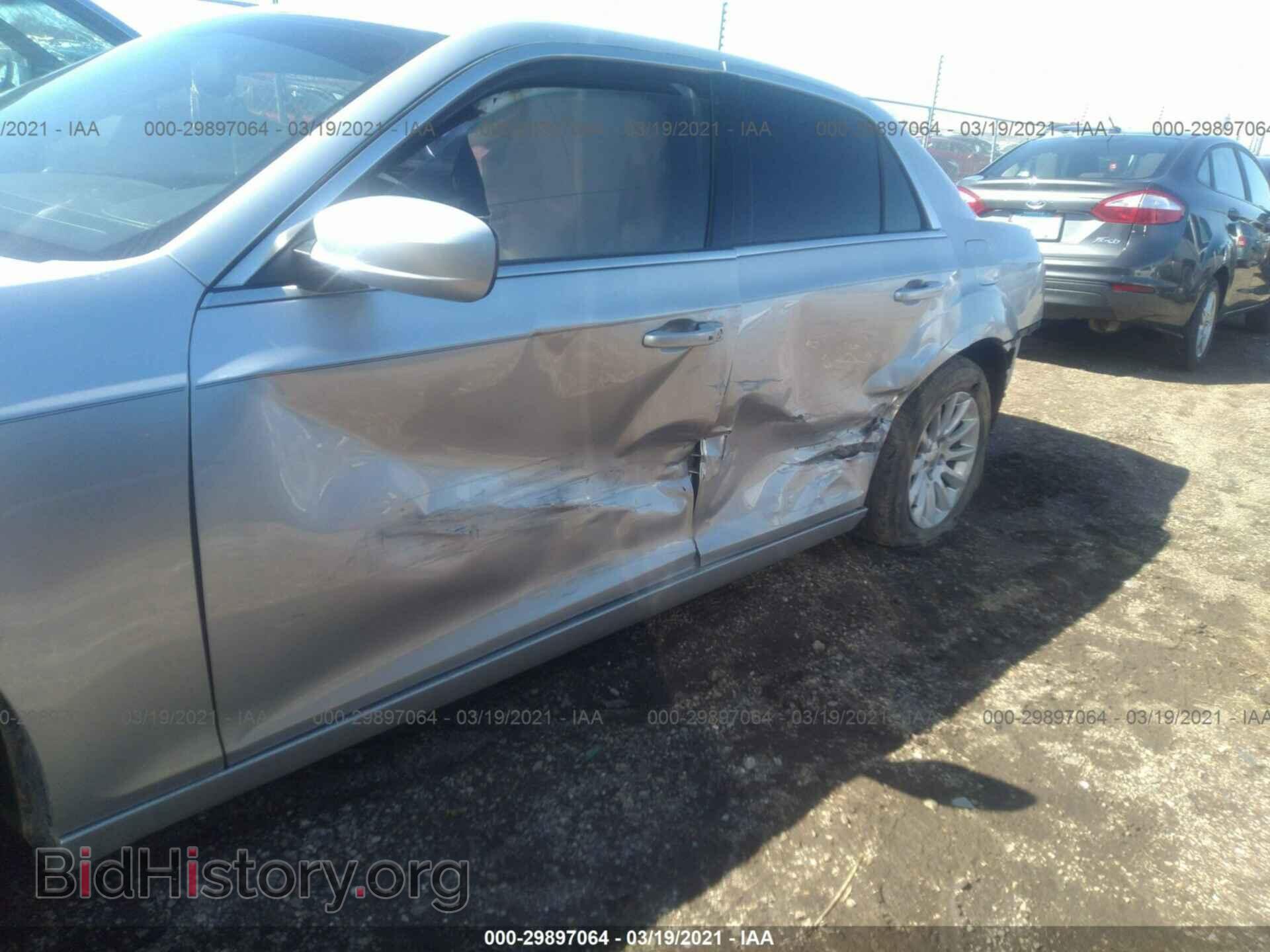 2012 CHRYSLER 300 - VIN: 2C3CCAAG3CH104671 - Photo 6