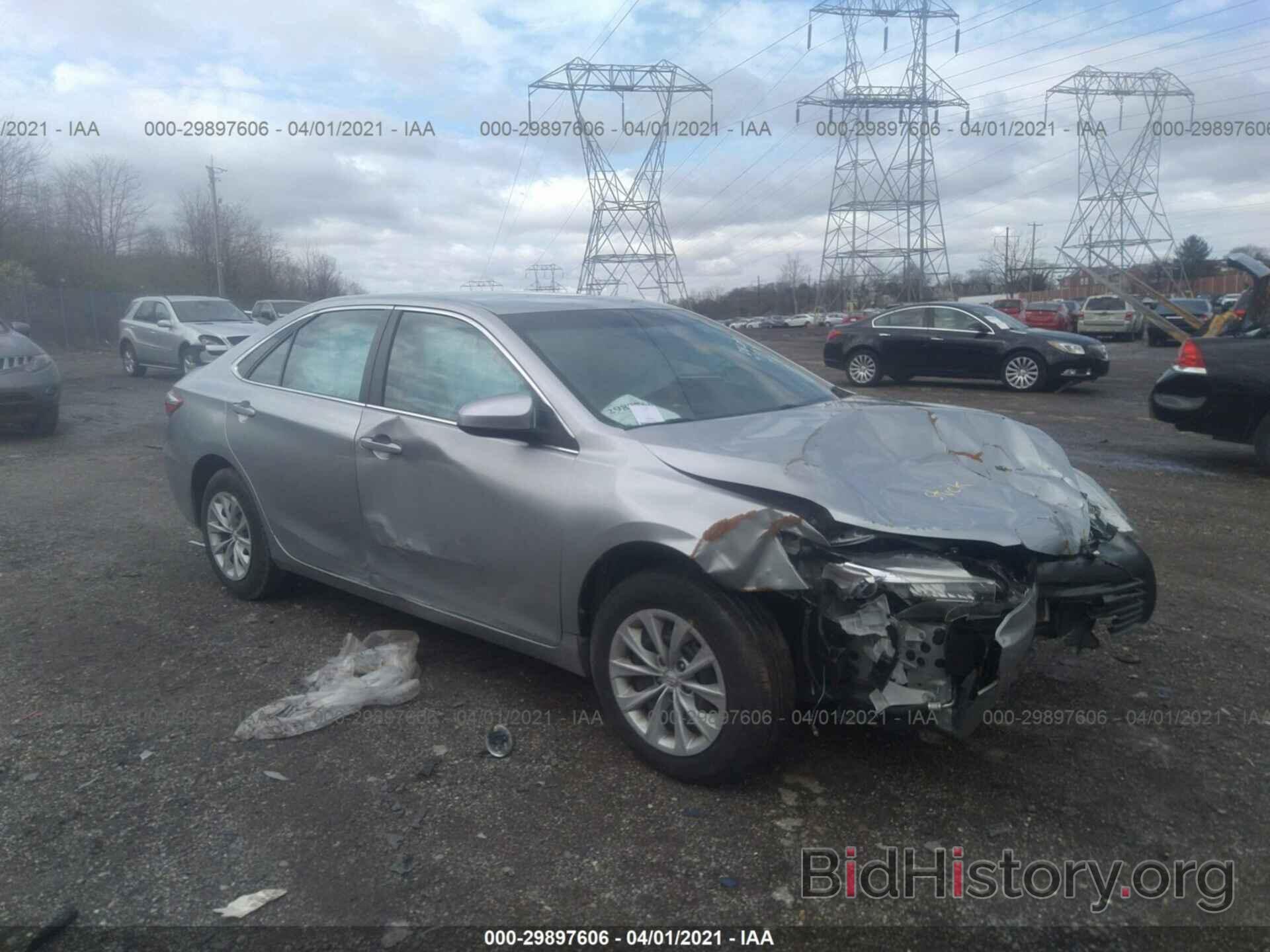 Photo 4T4BF1FK5FR453197 - TOYOTA CAMRY 2015