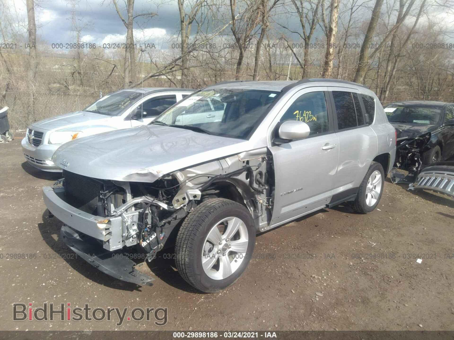 2014 JEEP COMPASS - VIN: 1C4NJCEB3ED518182 - Photo 2