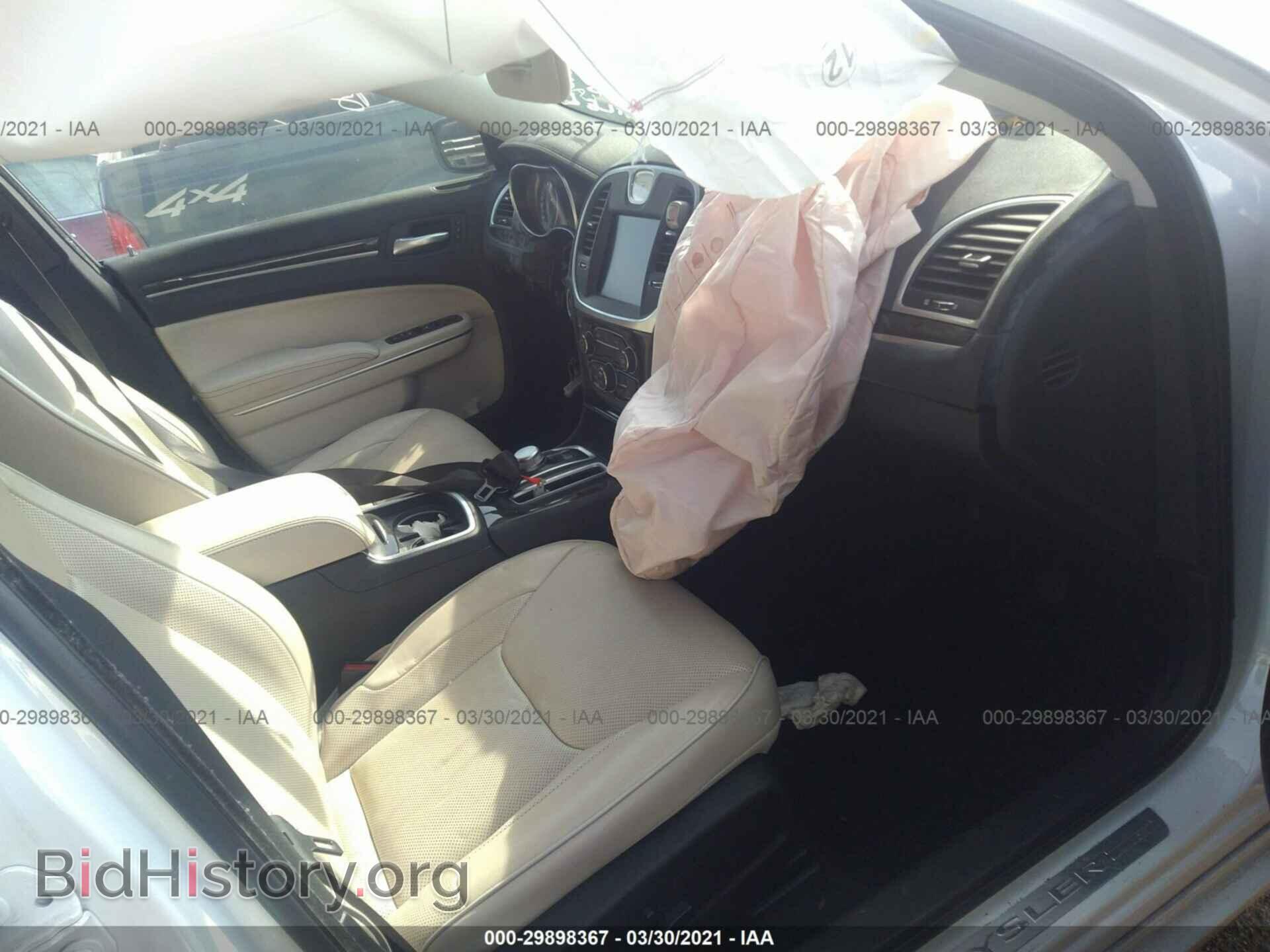 2016 CHRYSLER 300 - VIN: 2C3CCAEG1GH207233 - Фото 5