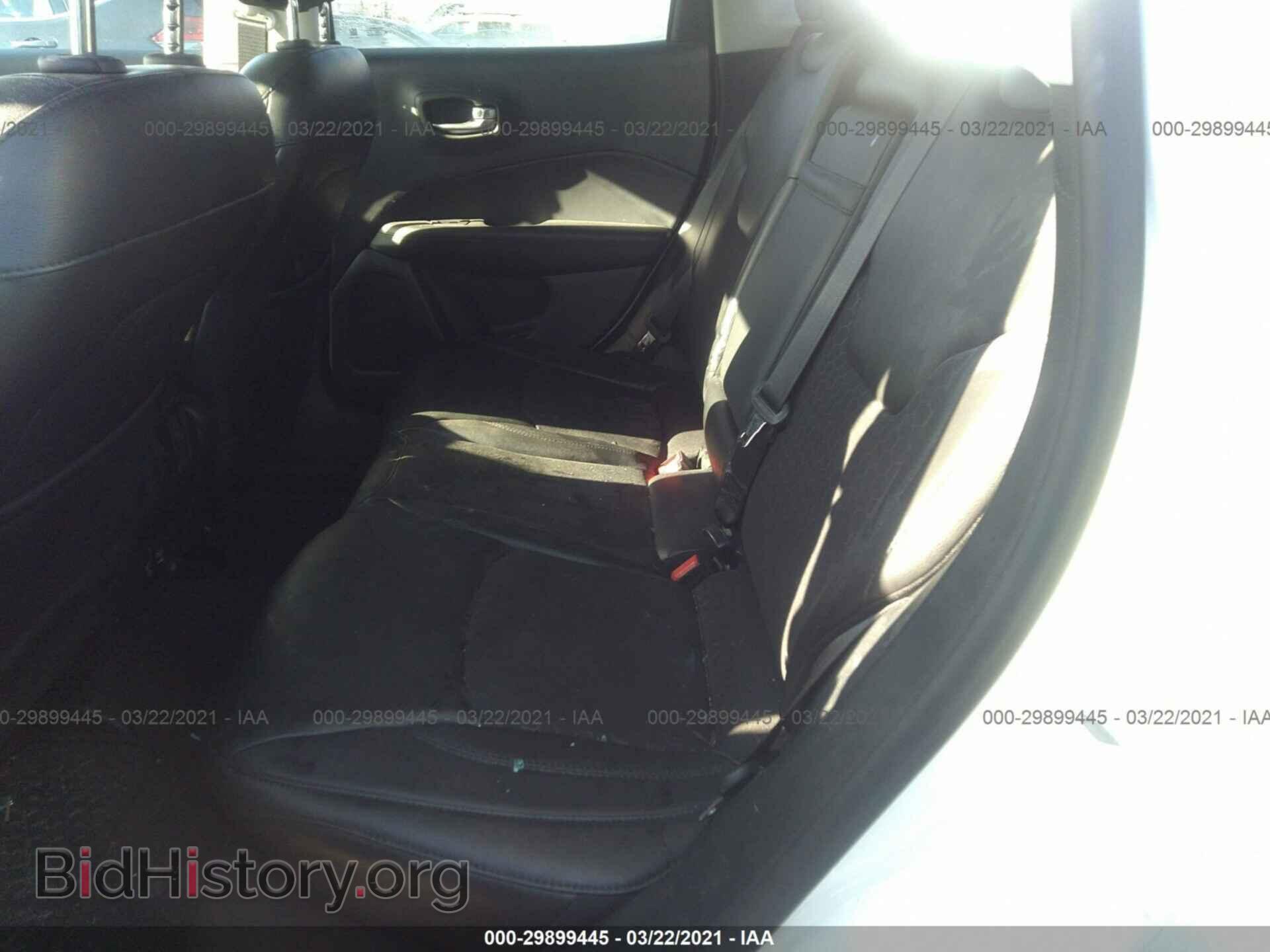 2018 JEEP COMPASS - VIN: 3C4NJDBB4JT302968 - Photo 8