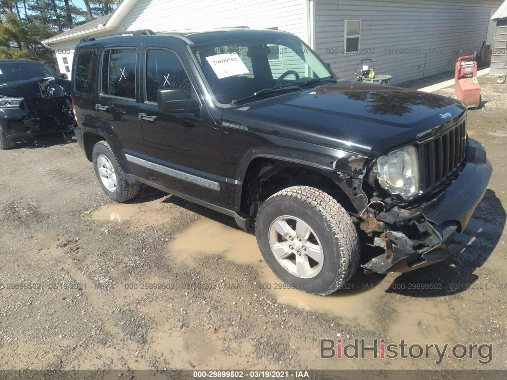 Photo 1J8GN28K89W506194 - JEEP LIBERTY 2009