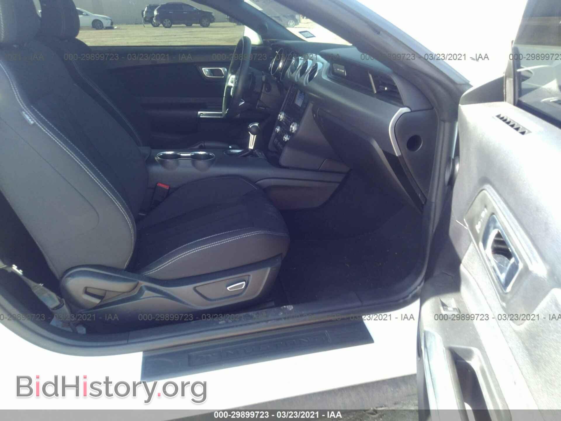2019 FORD MUSTANG - VIN: 1FA6P8CF3K5130516 - Фото 5