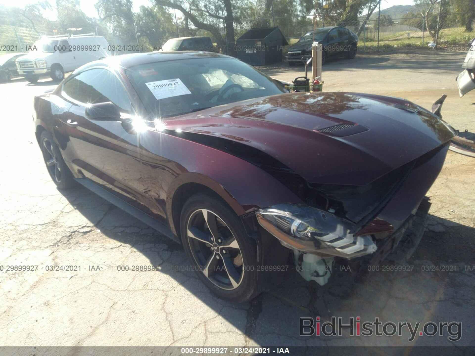 Photo 1FA6P8TH7J5172641 - FORD MUSTANG 2018