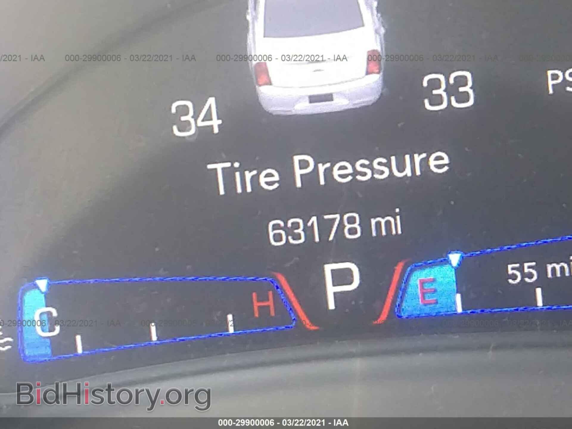 2018 CHRYSLER 300 - VIN: 2C3CCABG2JH240320 - Фото 7